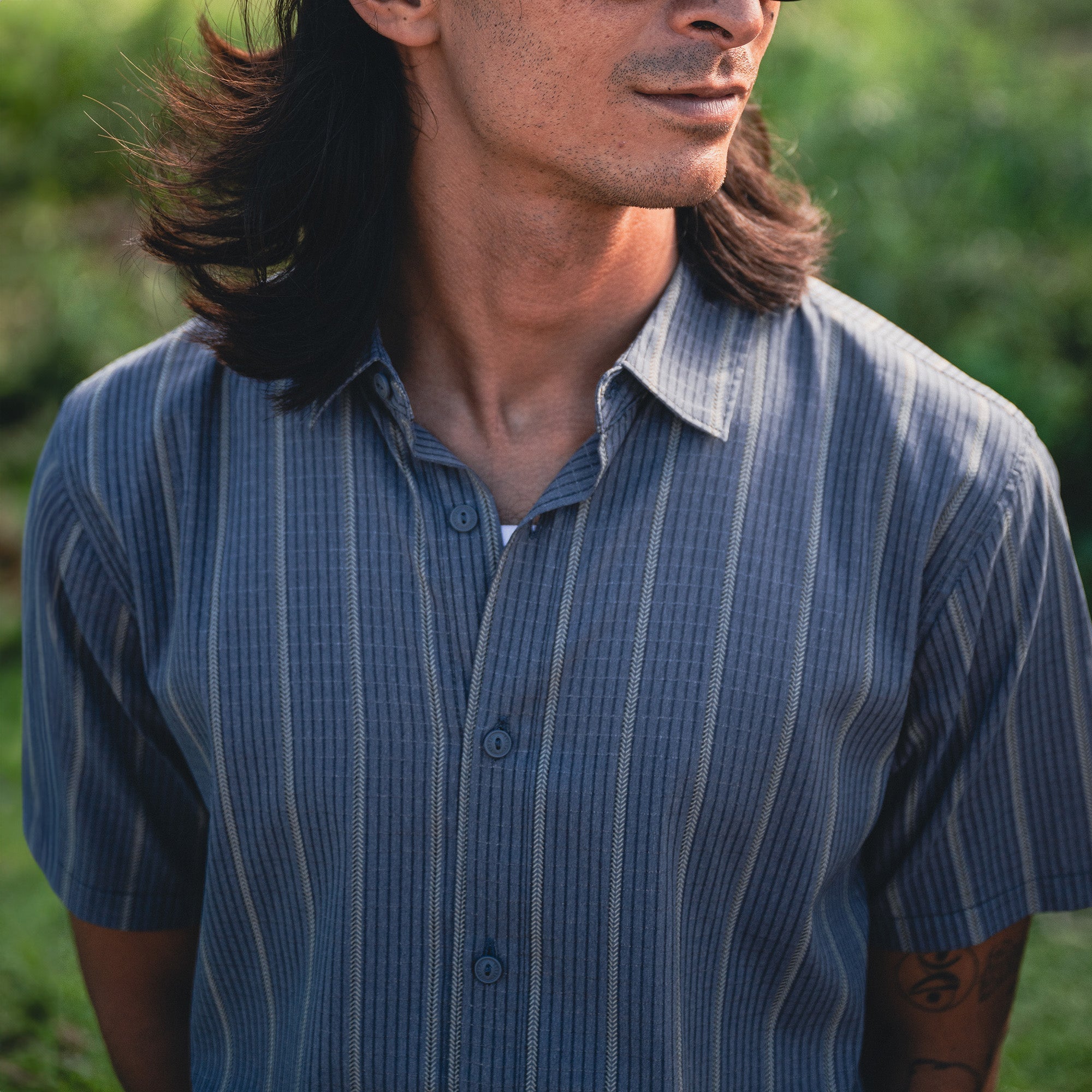 Bless Up Atmungsaktives Stretch-Shirt - Neptun