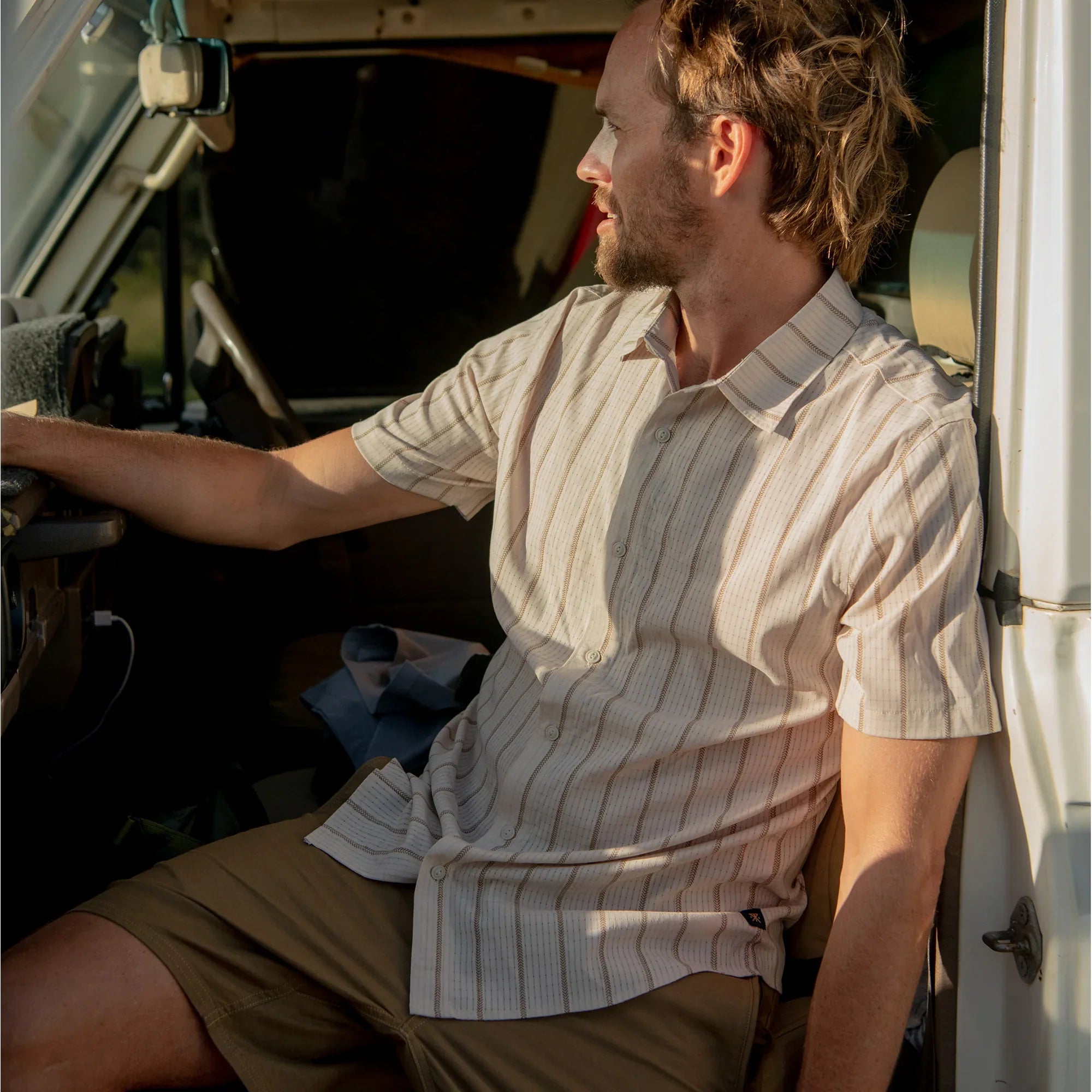 Layover Traveler Shorts für Dark Khaki