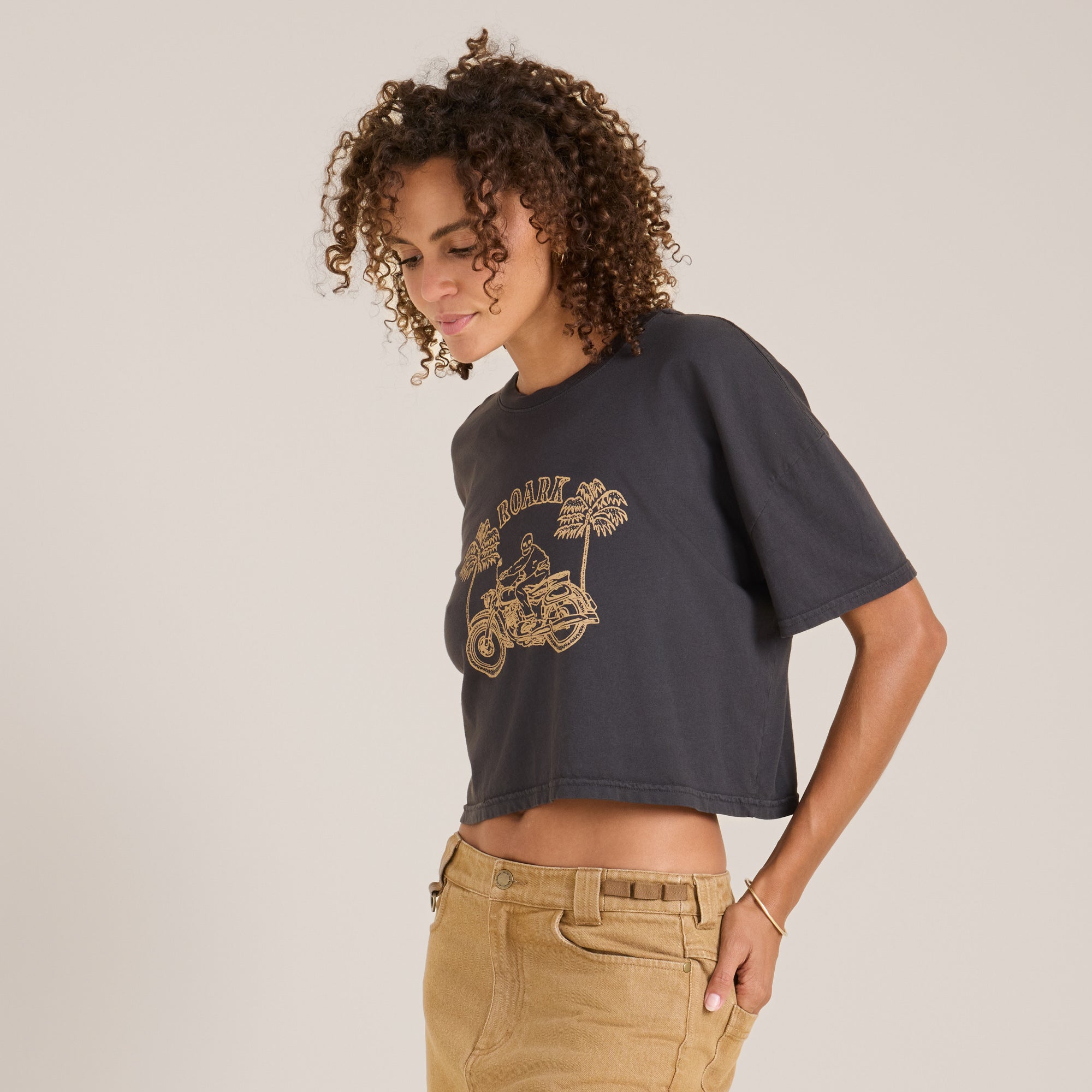 Moto Skele Boxy Crop Premium-T-Shirt - Verblasstes Schwarz