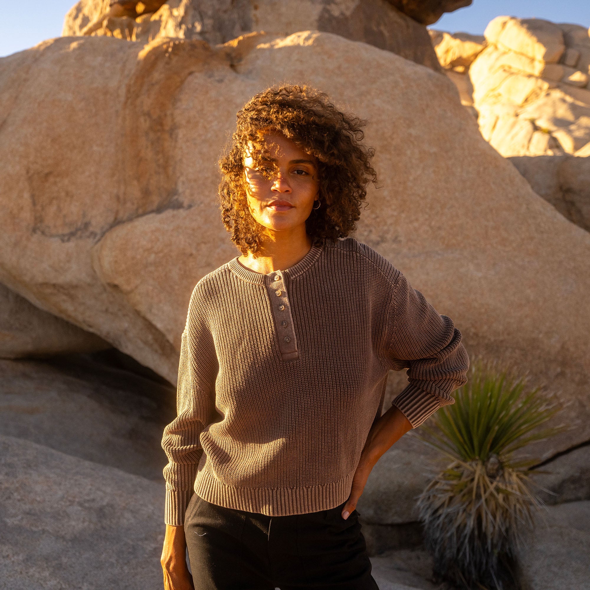 Made To Fade Langarm-Pullover - Coco Bean