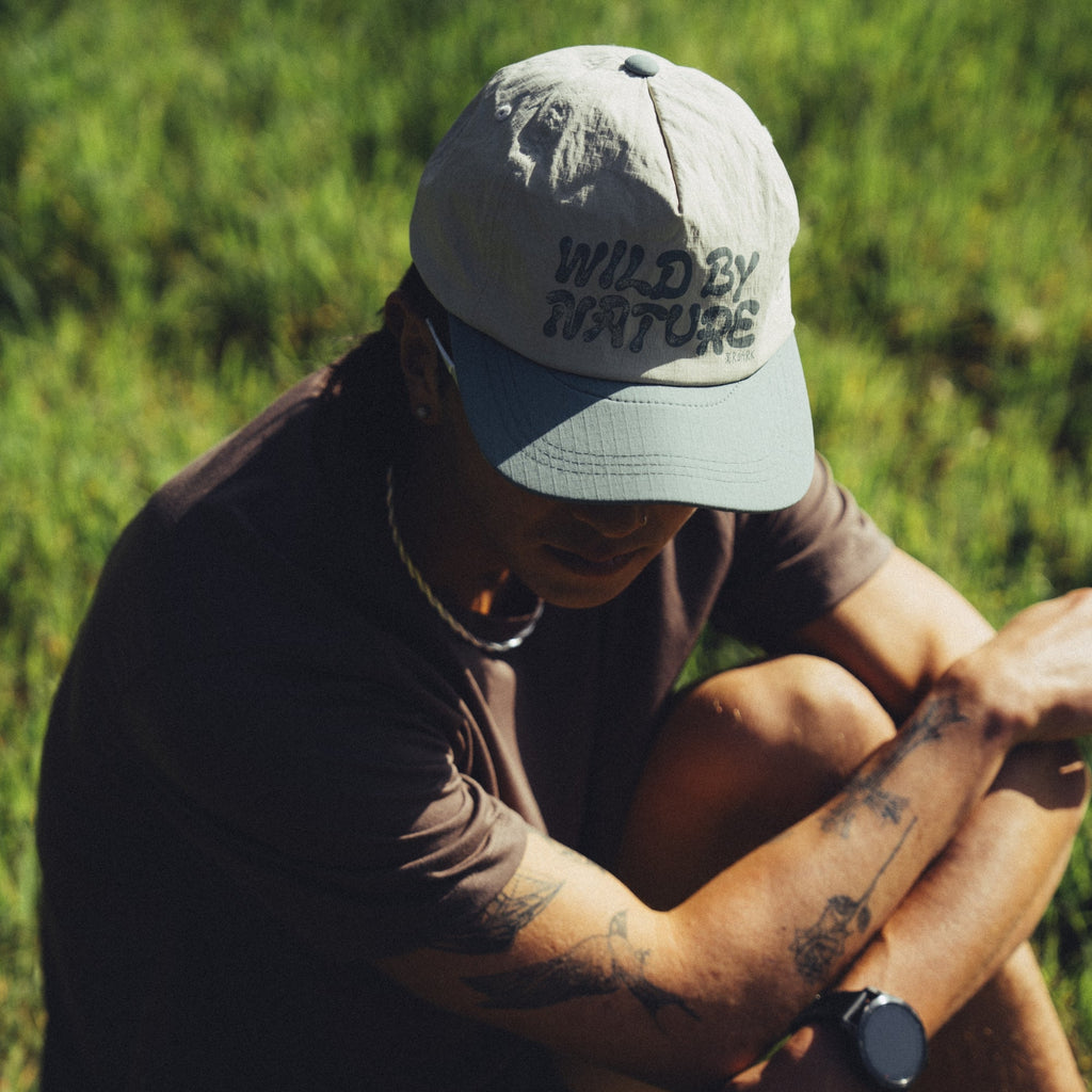 Mathis 5 Panel Strapback Hat - Haferflocken