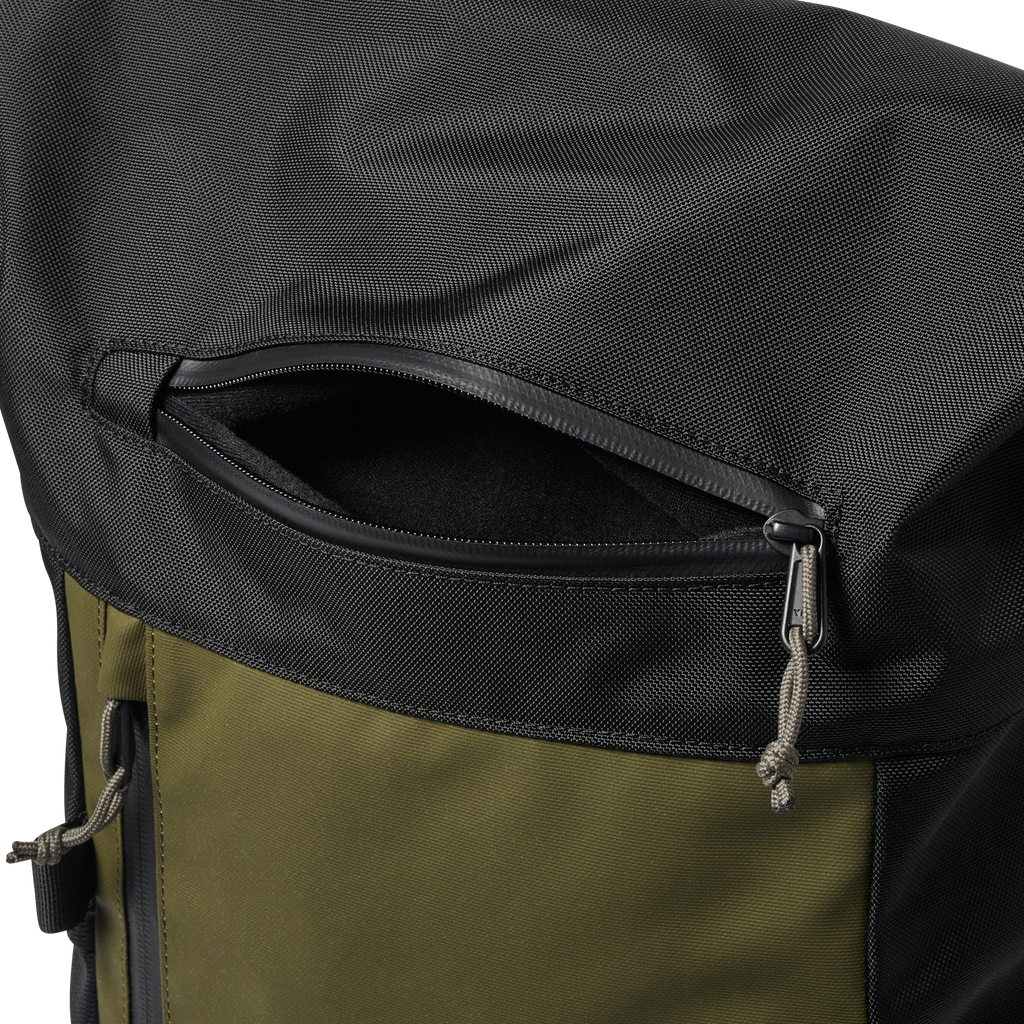 Passagier 27L 2.0 Bag - Schwarz / Militär