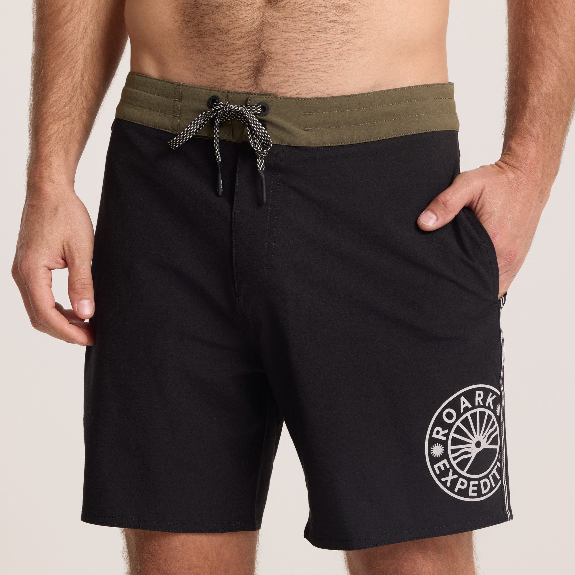 Chiller Boardshorts — Schwarz