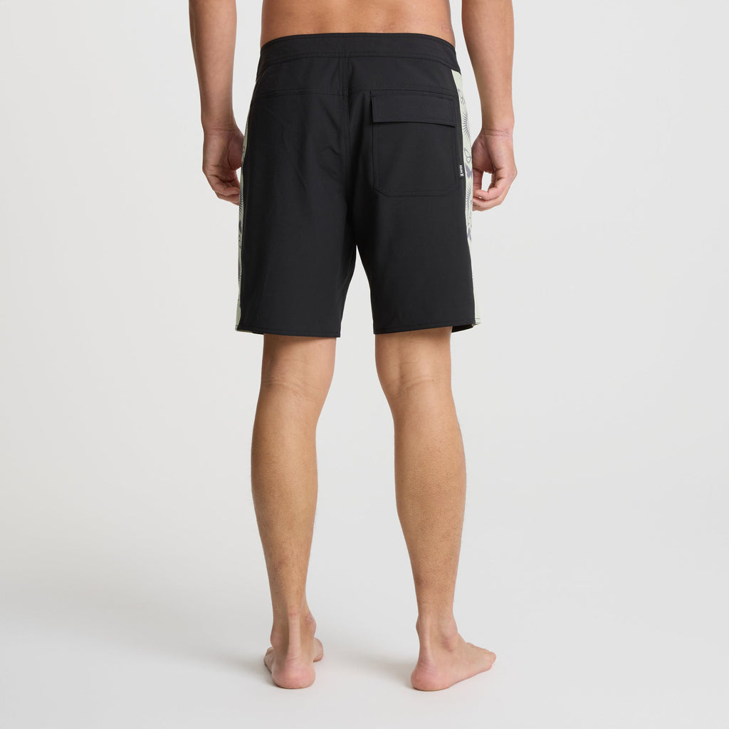 Passage 18.5' Boardshorts - Schwarz