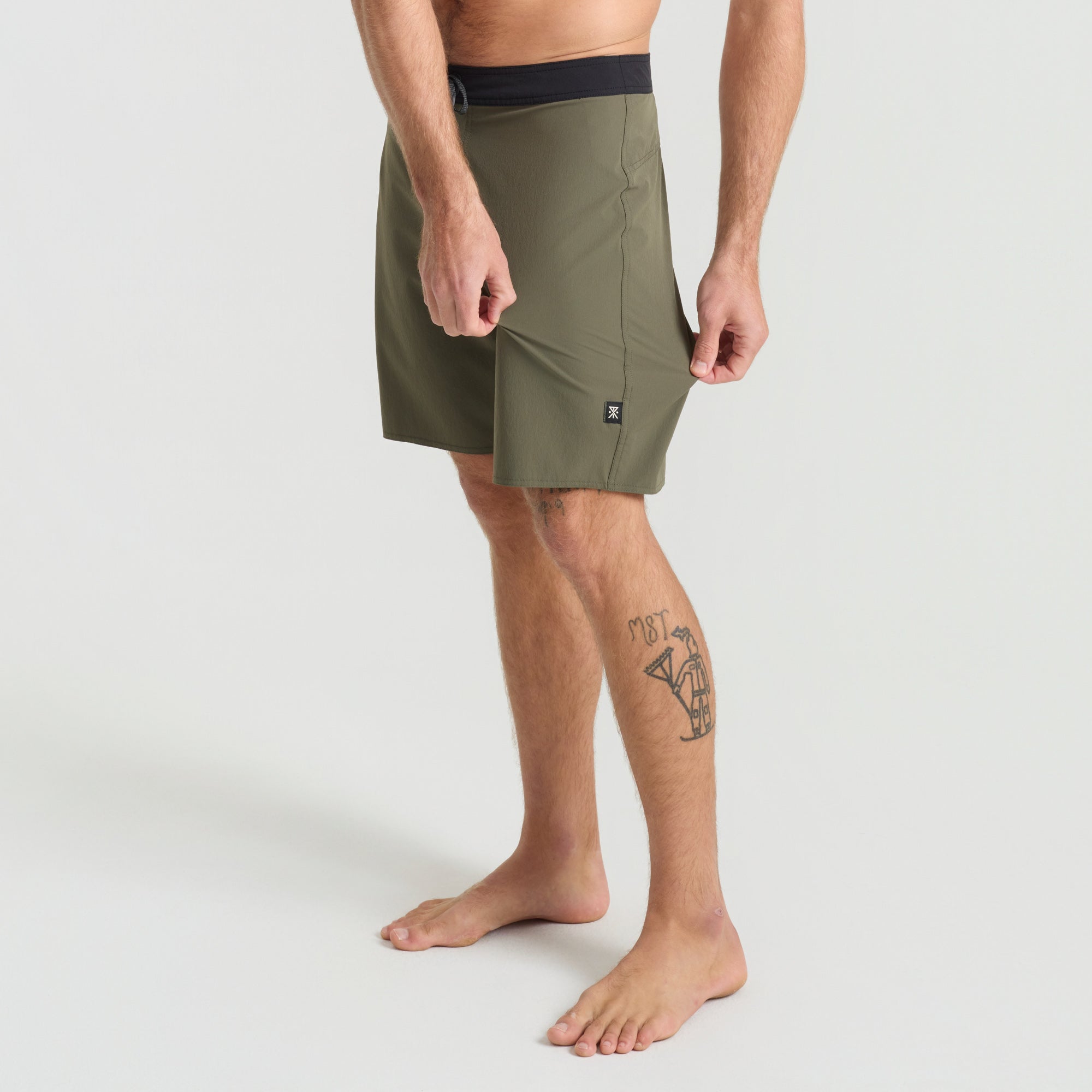 Passage Pro 18.5' Boardshorts - Militärisch