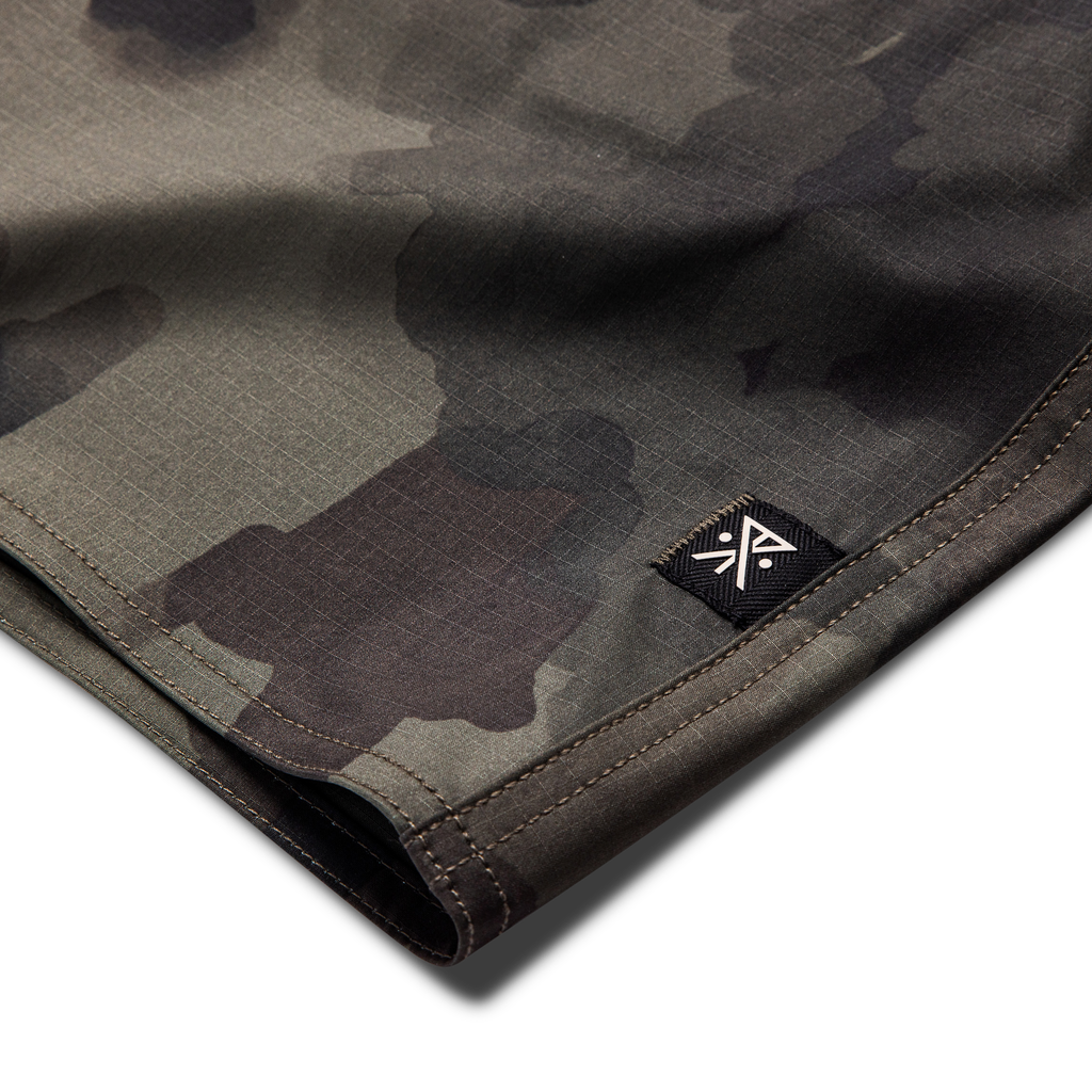 Venture Hybrid 18.5' Trunk - Camo