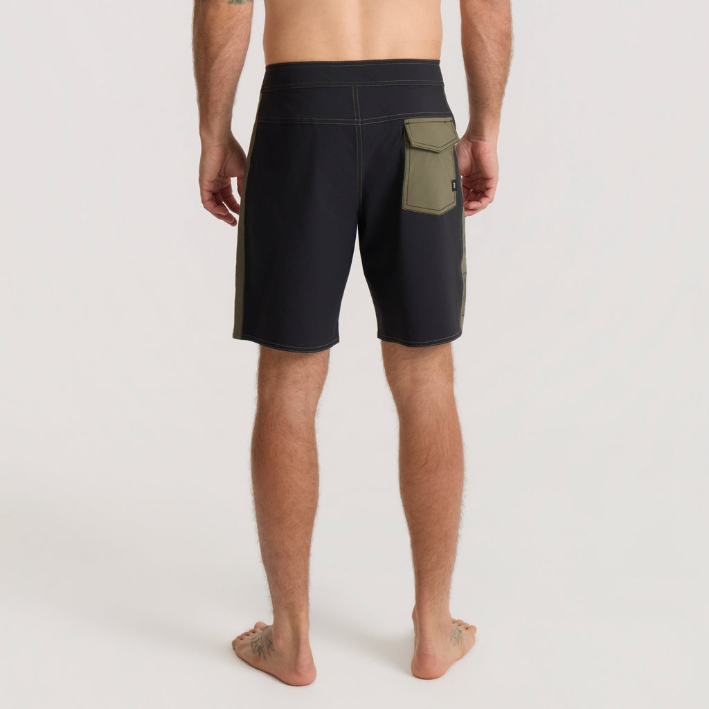 Passage Panel 18.5' Boardshorts - Schwarz