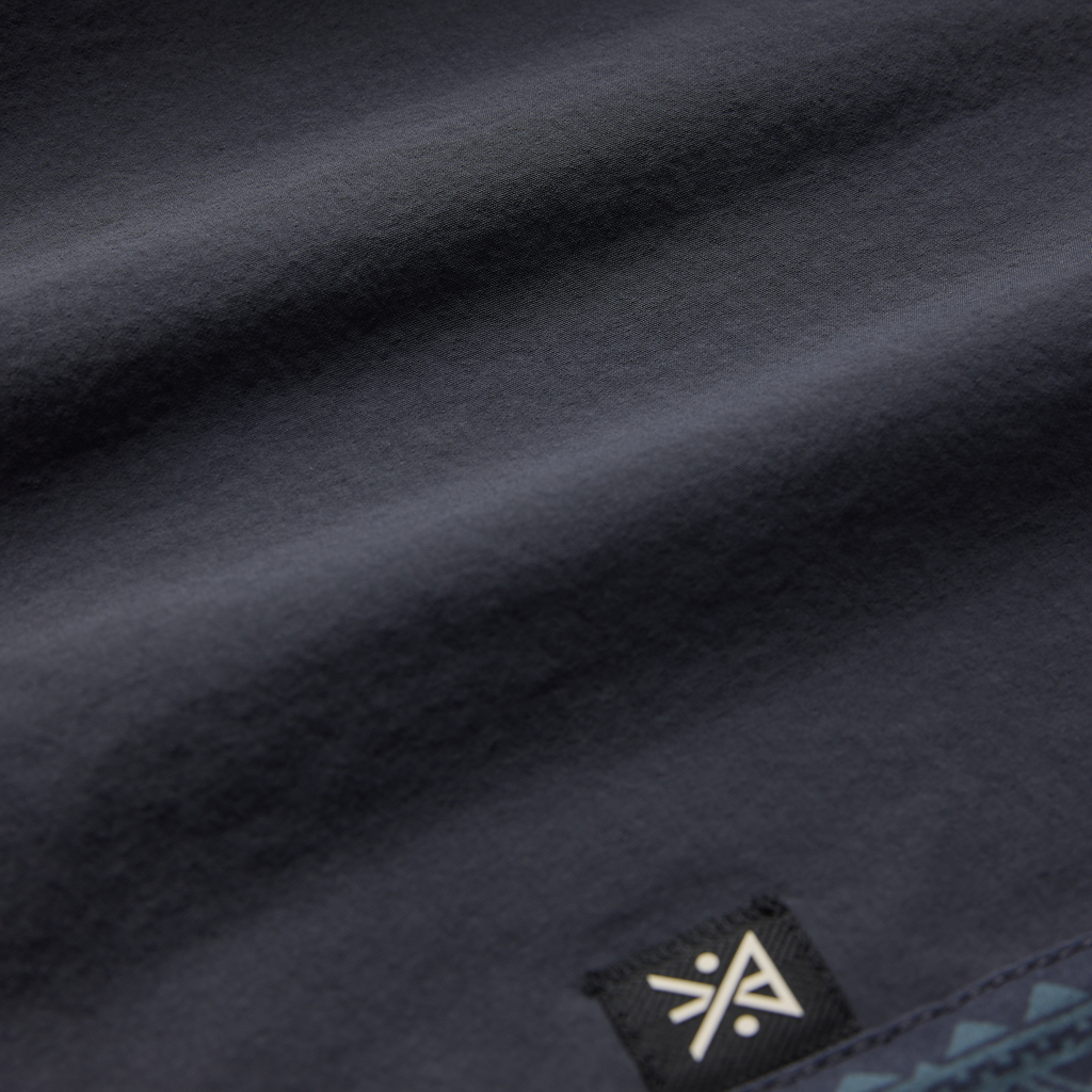 Passage Panel 18.5' Boardshorts - Ebony