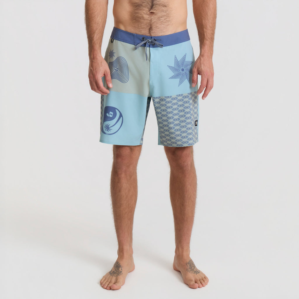 Passage 18.5' Boardshorts - Hazy Blau