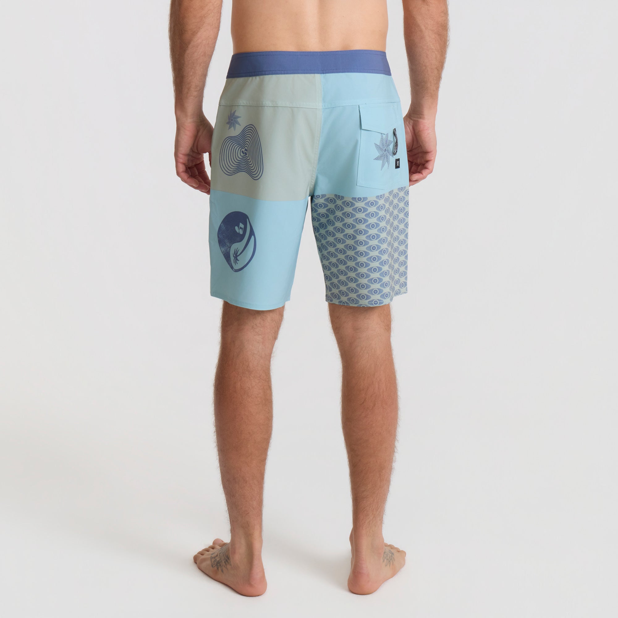 Passage 18.5' Boardshorts - Hazy Blau