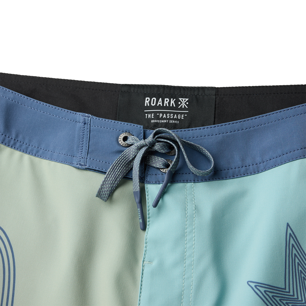 Passage 18.5' Boardshorts - Hazy Blau