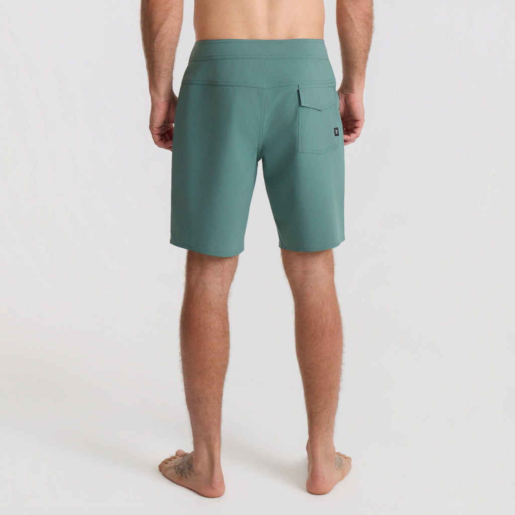 Passage 18.5' Boardshorts - Schiefer Grünstreifen