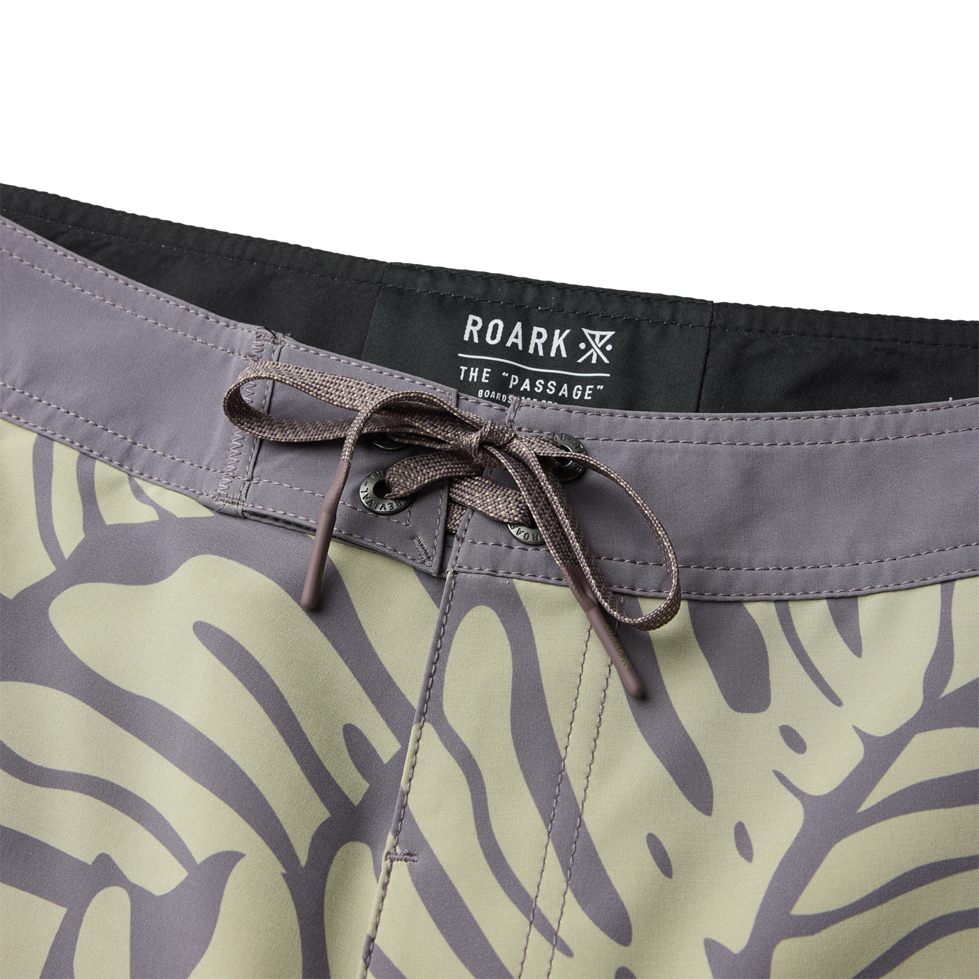 Passage 18.5' Boardshorts - Hai