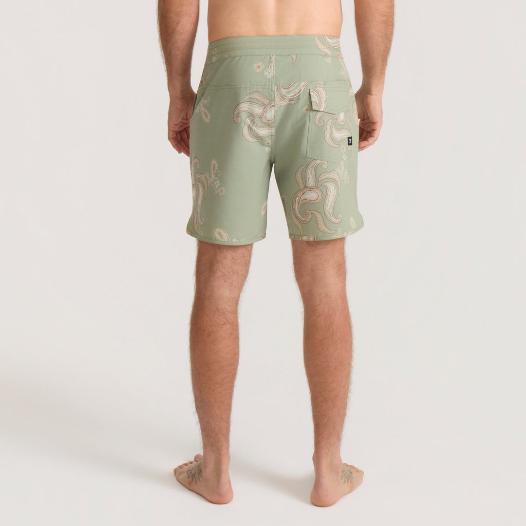 Chiller Scallop 17' Boardshorts - Dusty Sage
