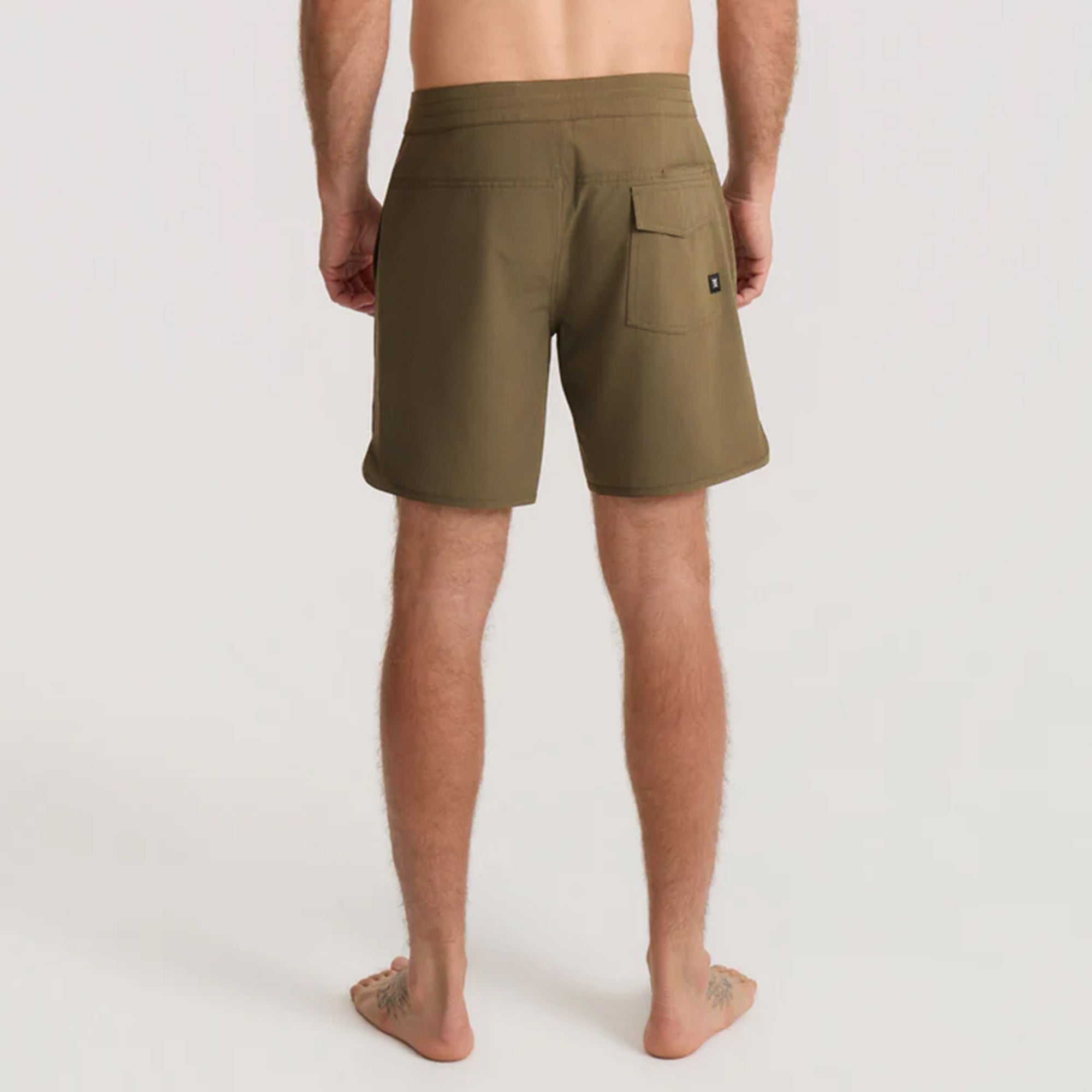 Chiller Scallop 17' Boardshorts - Militärisch