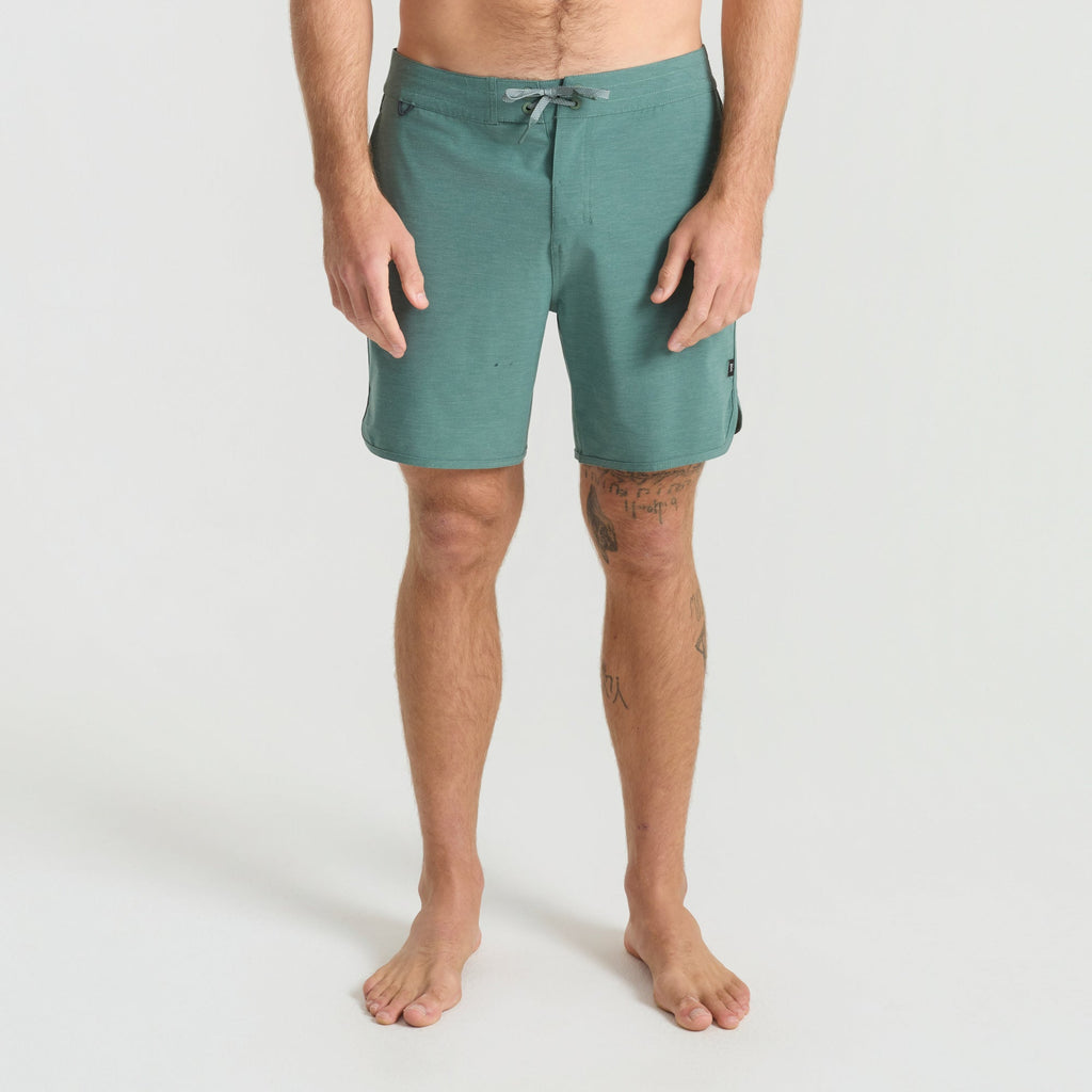 Chiller Scallop 17' Boardshorts - Schiefergrün