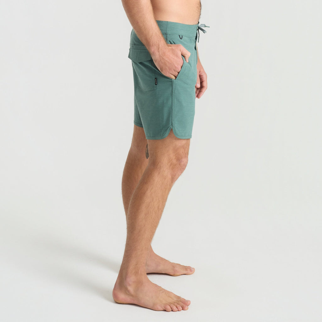Chiller Scallop 17' Boardshorts - Schiefergrün