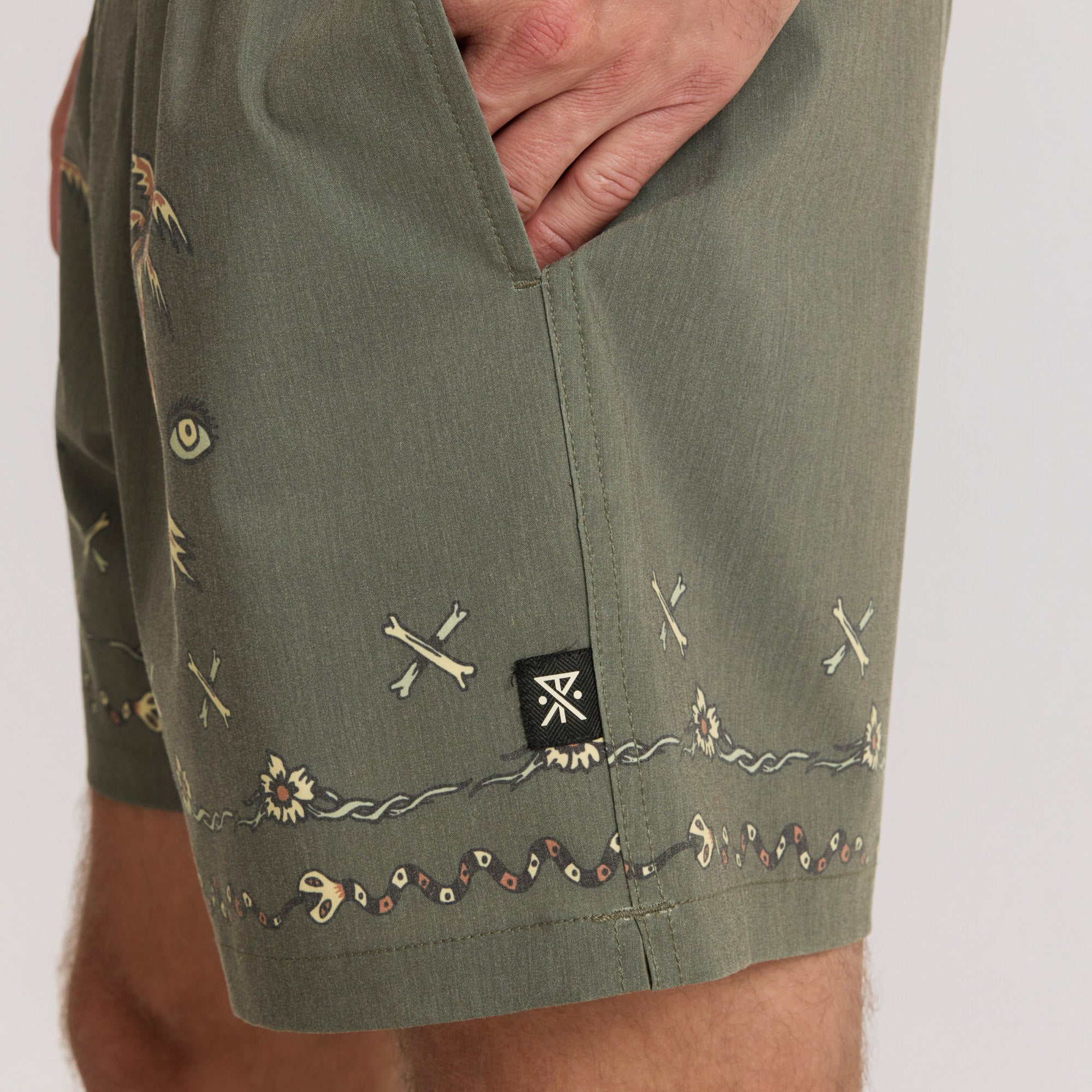 Shorey 16' Trunks - Militärische