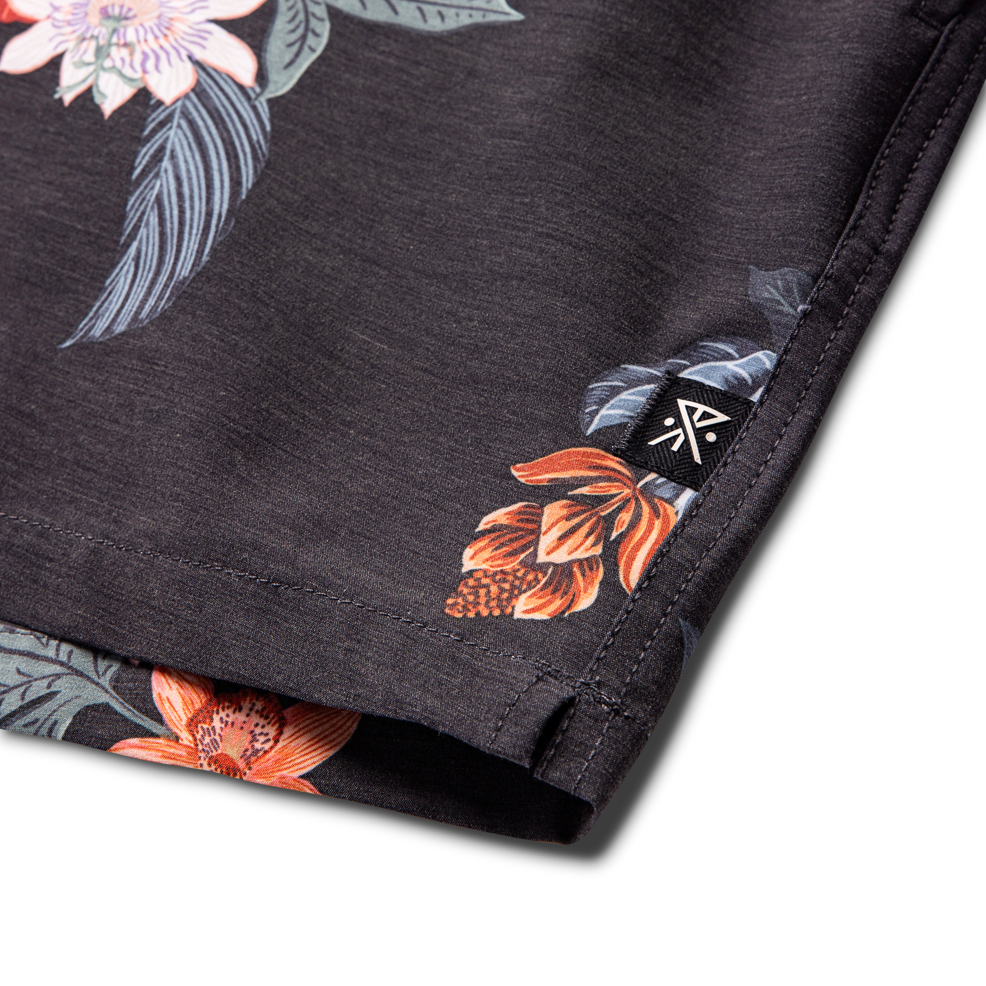 Shorey 16' Trunks - Onyx
