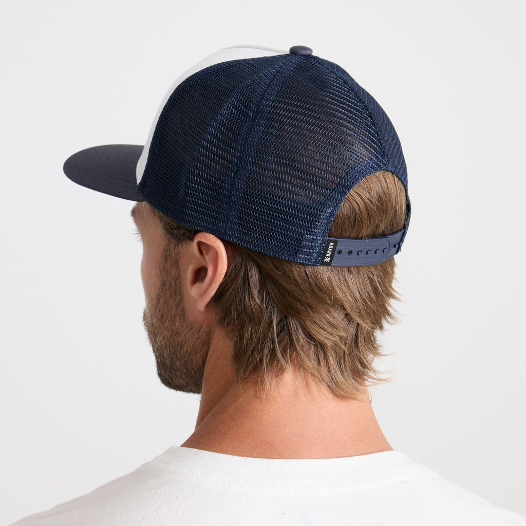 Station Trucker Snapback Hat - Weiß / Marine