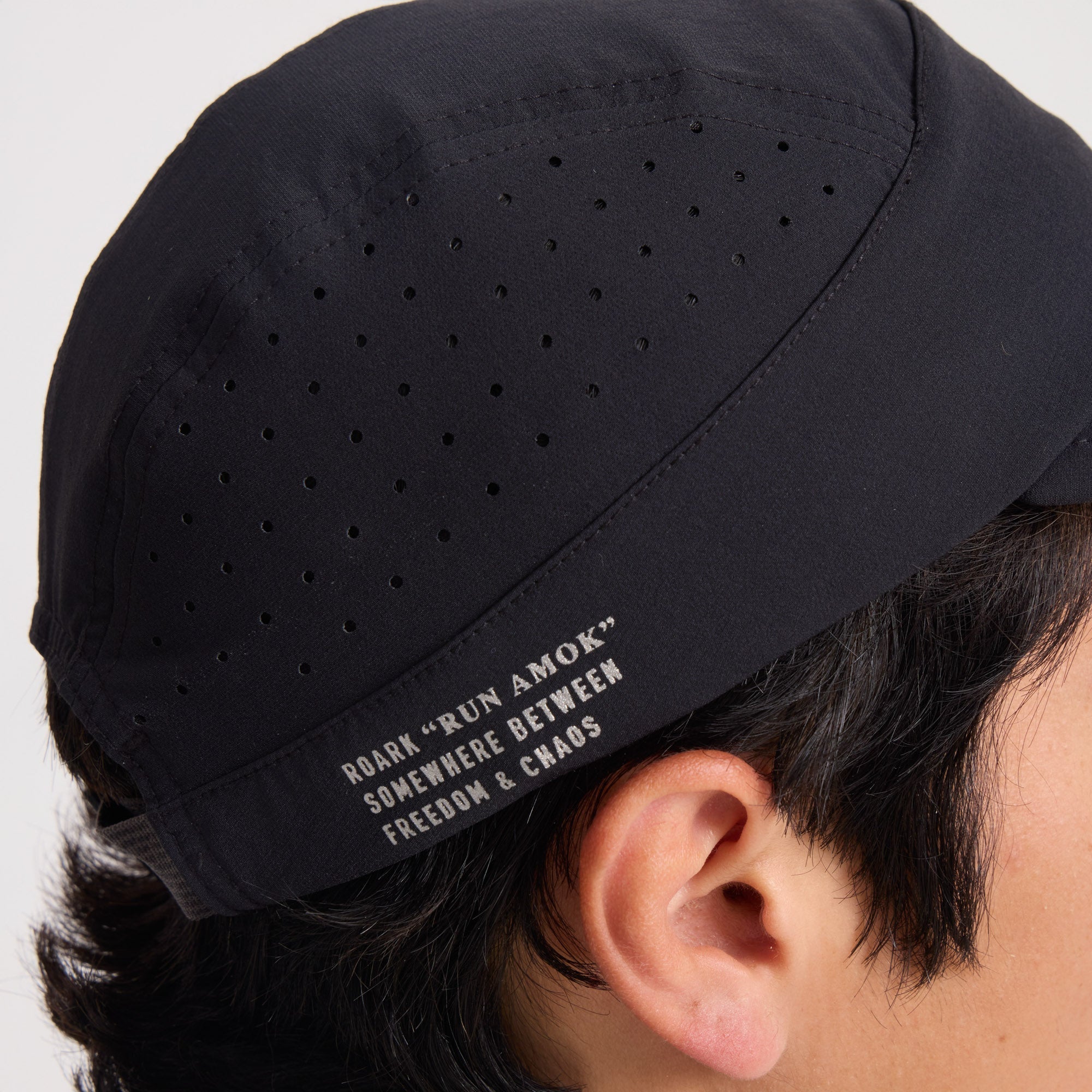 Alta Elite Run Hat Strapback Hat - Schwarz