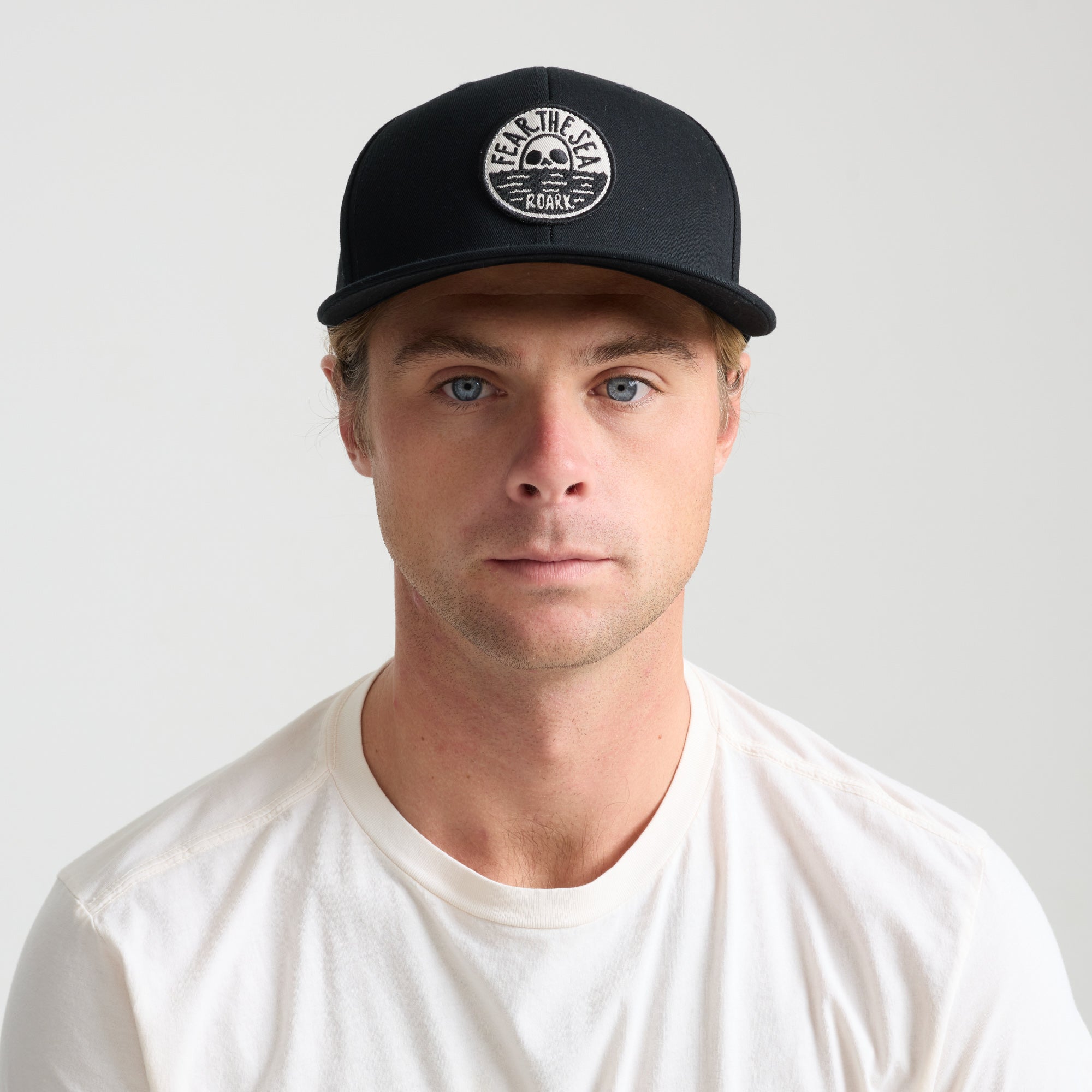 Fear The Sea Snapback Hat auf Schwarz