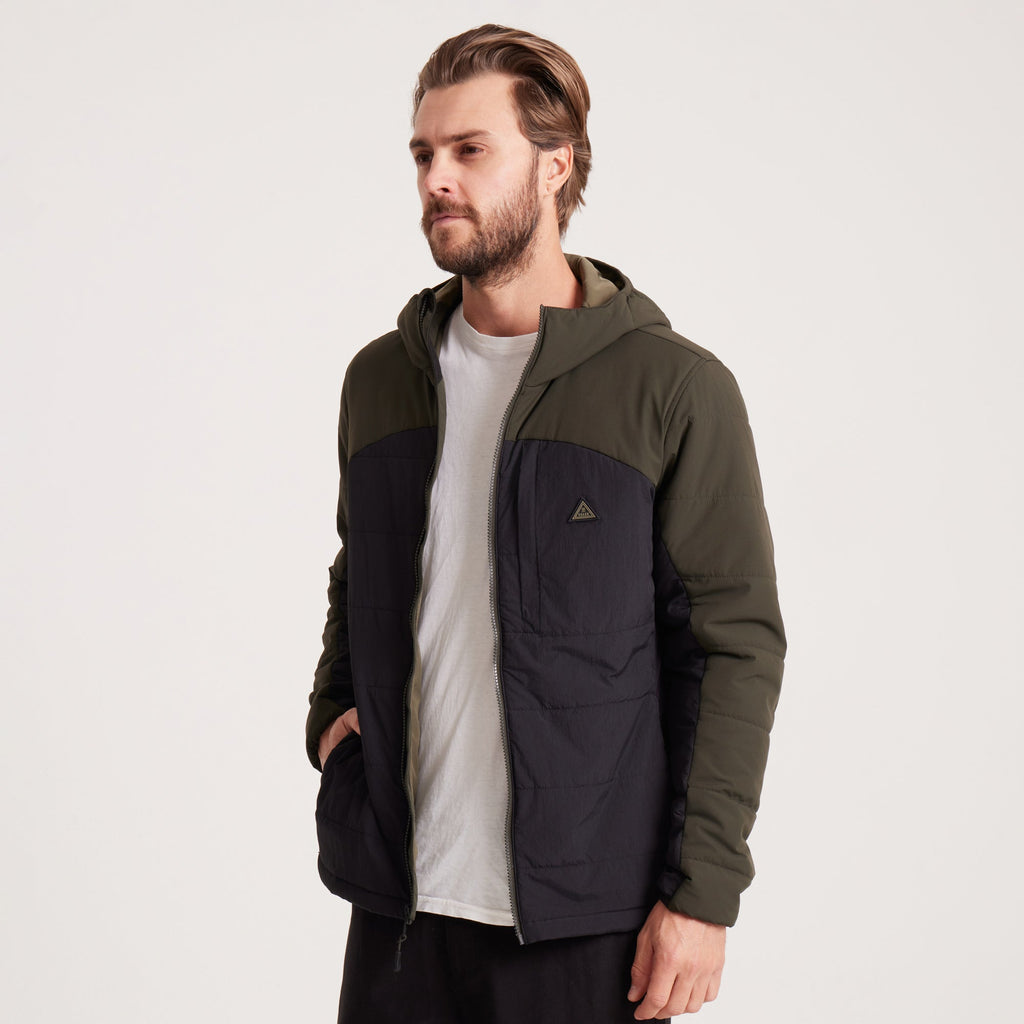 Layover Jacke - Dark Military (Deutsche Ausgabe)