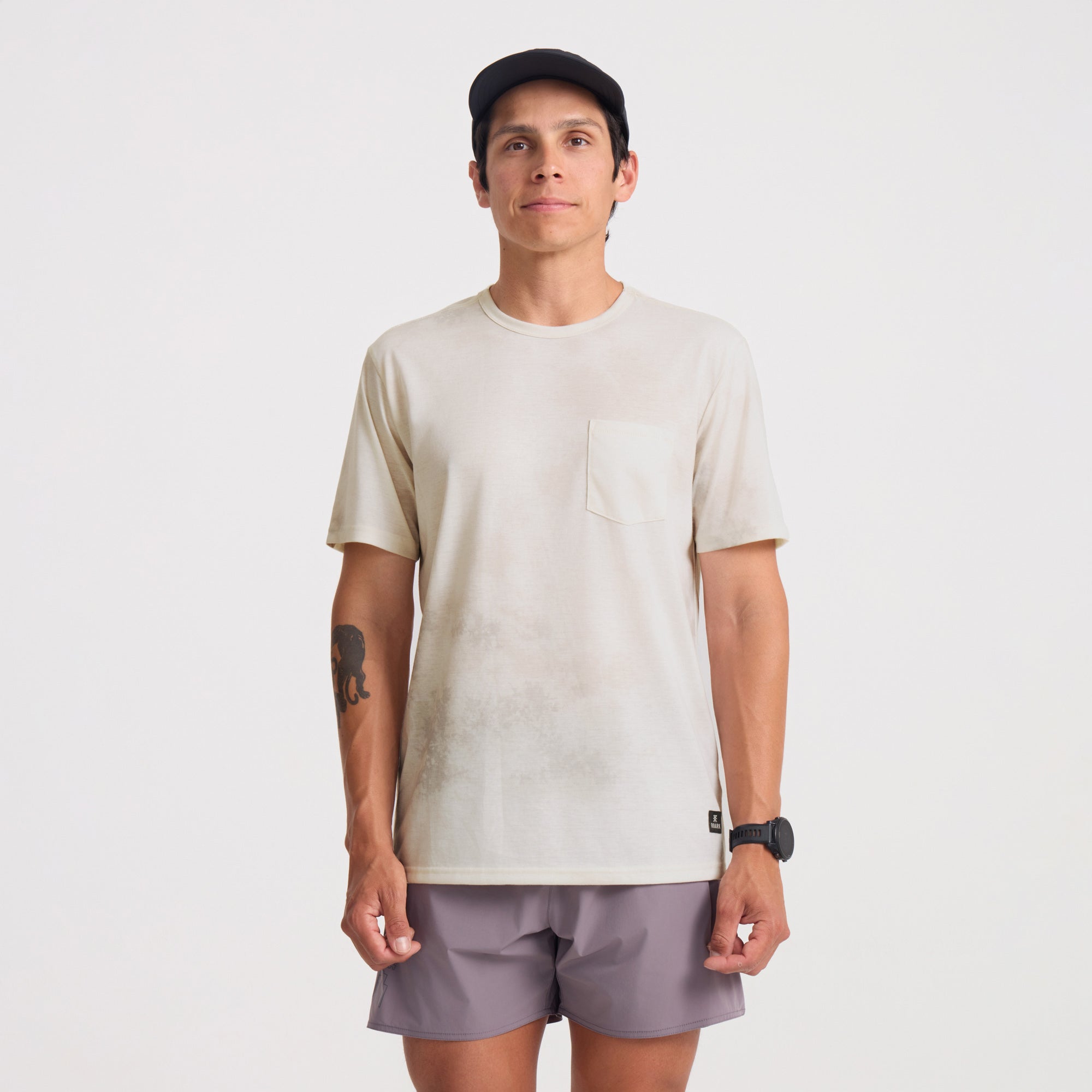 Mathis Active Tie Dye Pocket Kurzarm Tee - Ungebleichter Krawattenfarbstoff
