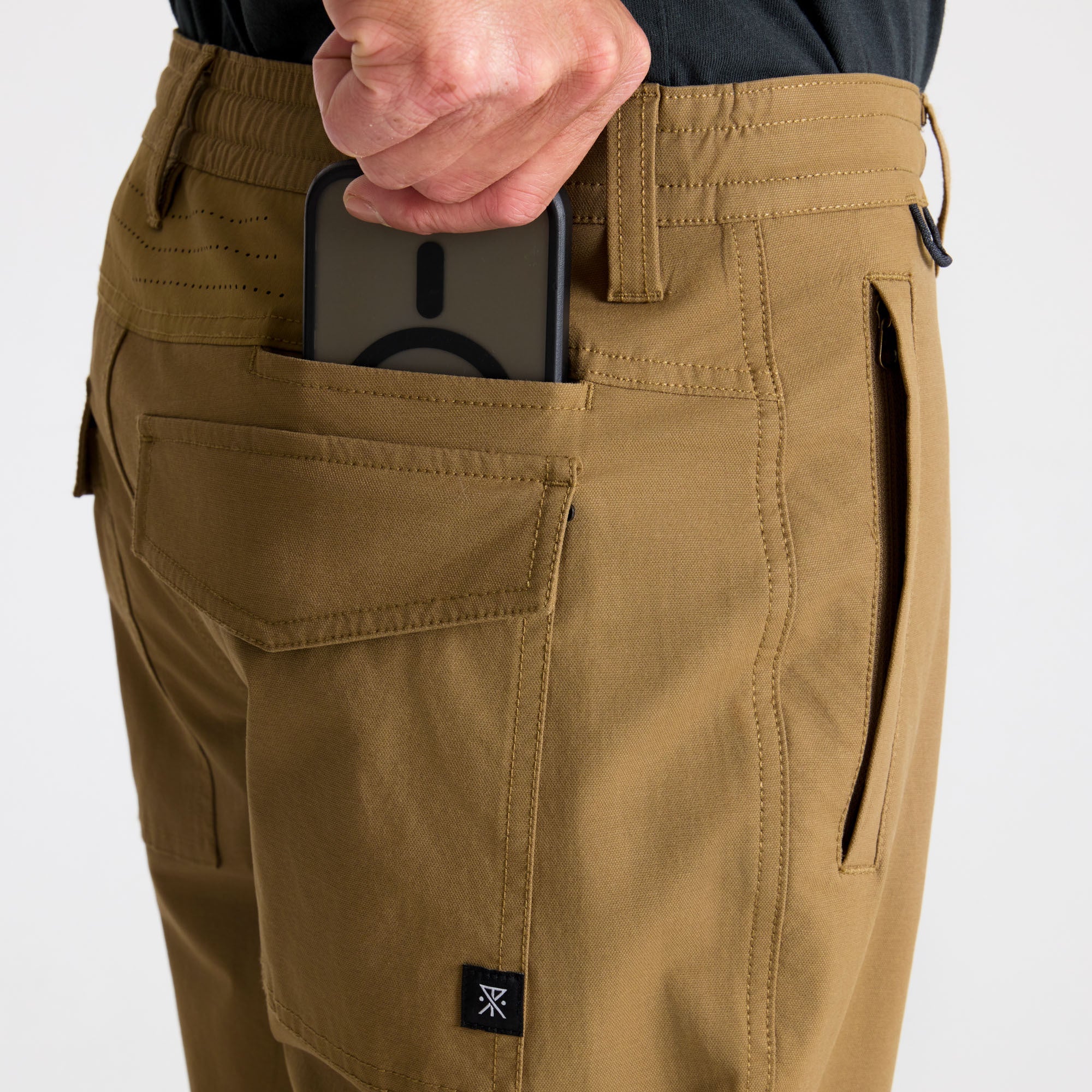 Layover Pro Traveler Hose - Dark Khaki (Deutsche Ausgabe)