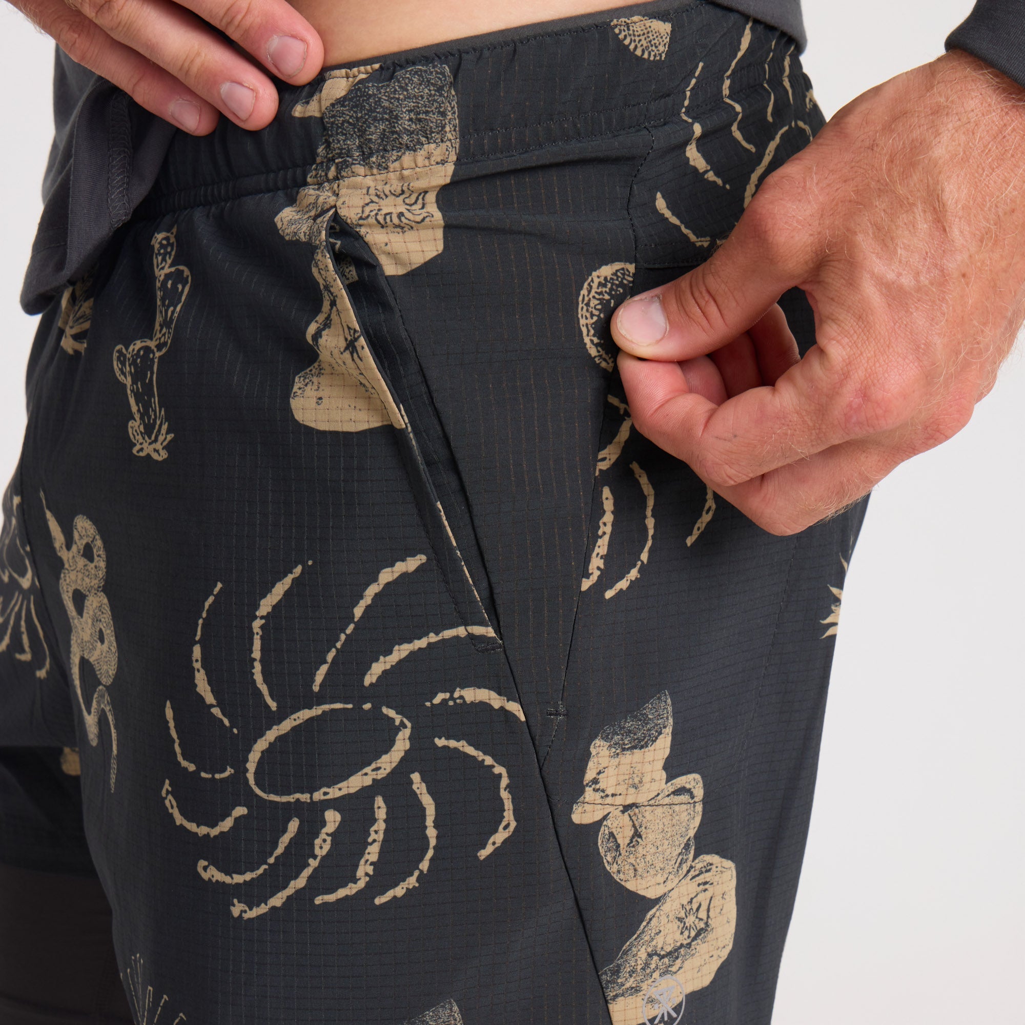 Bommer 3.5' Shorts - Onyx