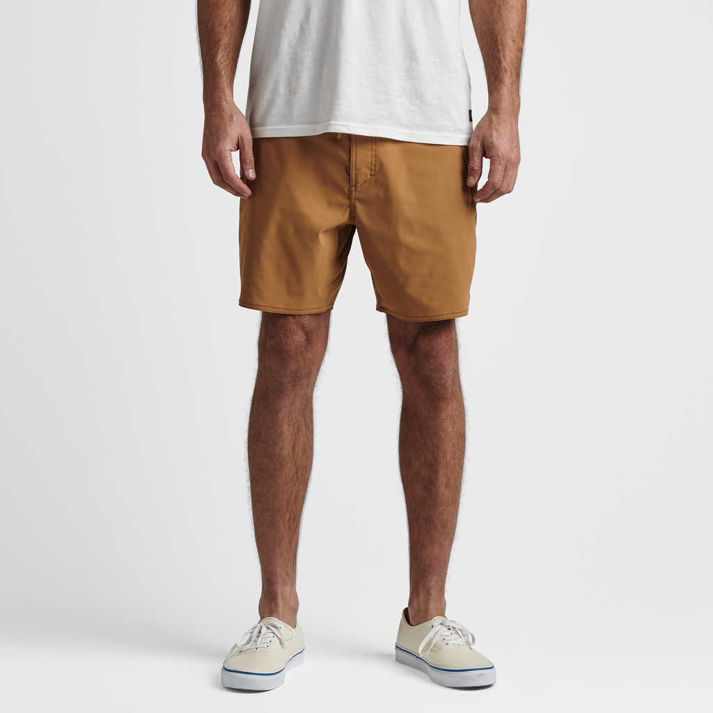 Layover Trail Shorts - Pignoli