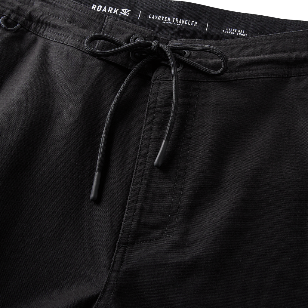 Layover Traveler Shorts - Schwarz