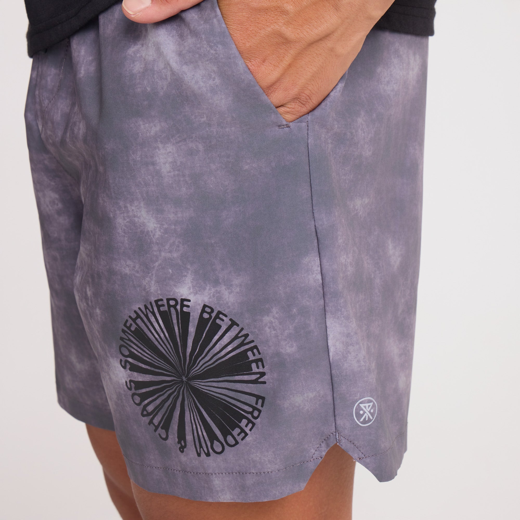 Serrano 7' Active Stretch Shorts - Shark Tie Dye (Deutsche Ausgabe)