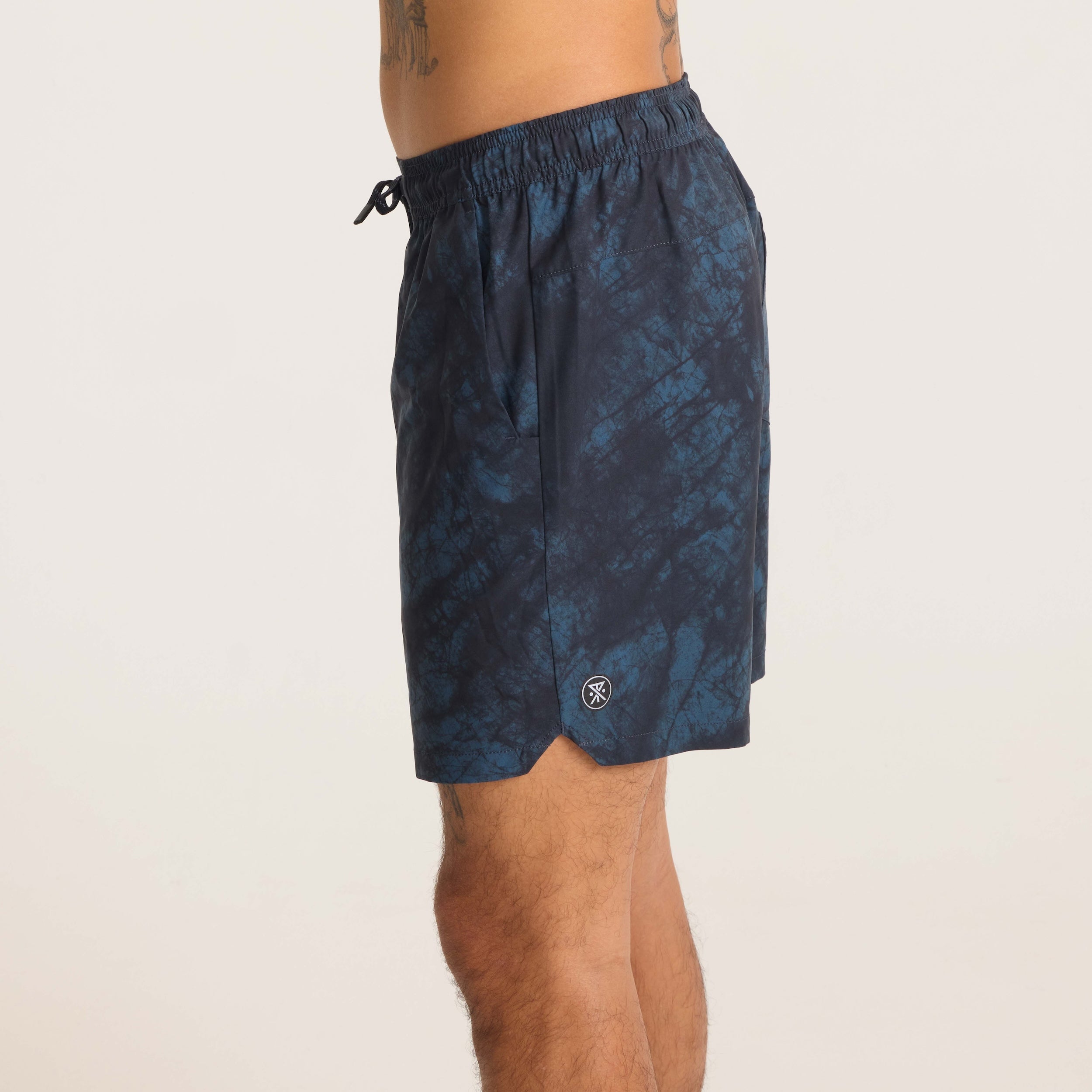 Serrano 7' Active Stretch Shorts - Marine Krawatte Die