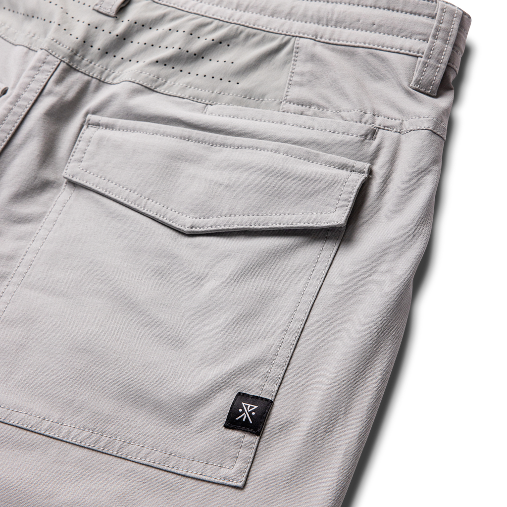 Layover Pro 8' Traveler Shorts für Grau