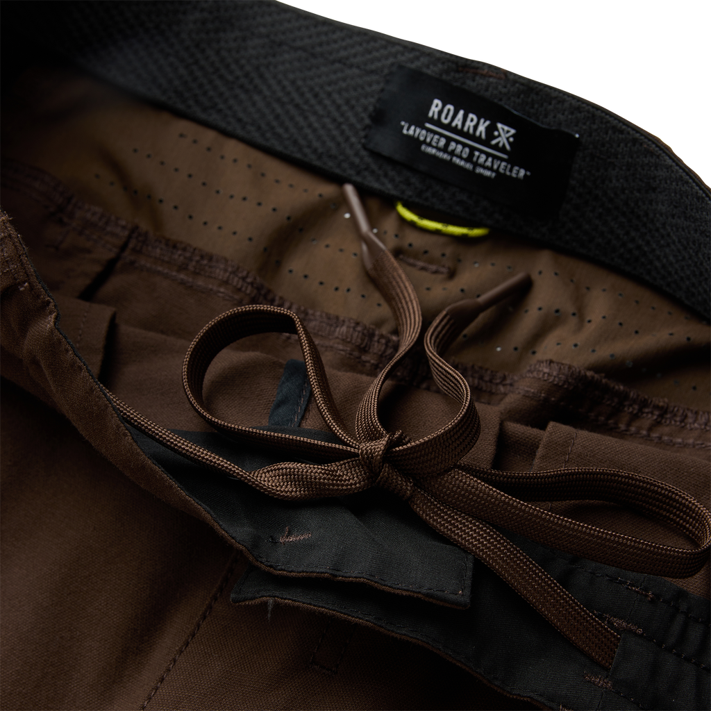 Layover Pro 8' Traveler Shorts - Tabak