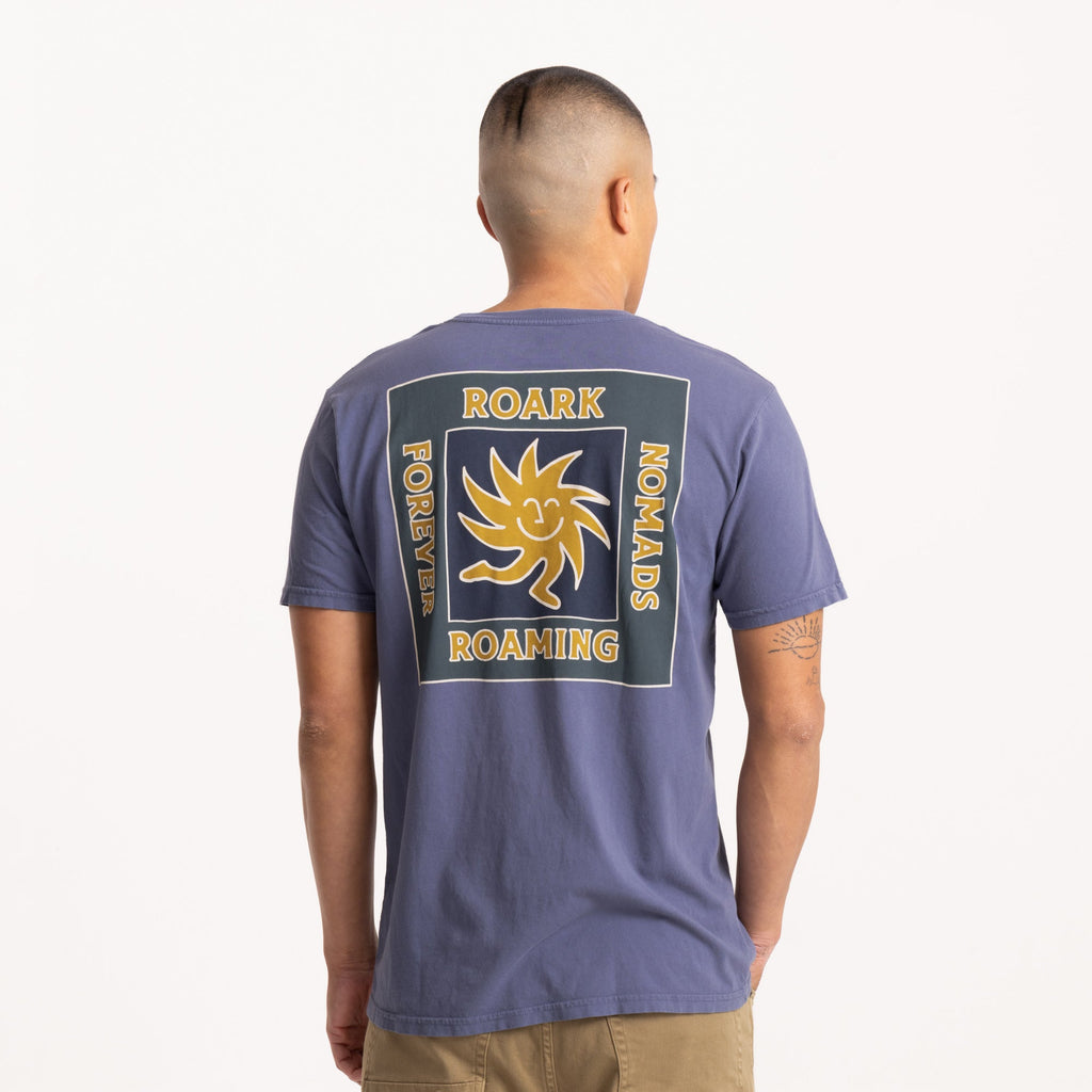 Forever Roaming Premium-T-Shirt - Schiefergrau