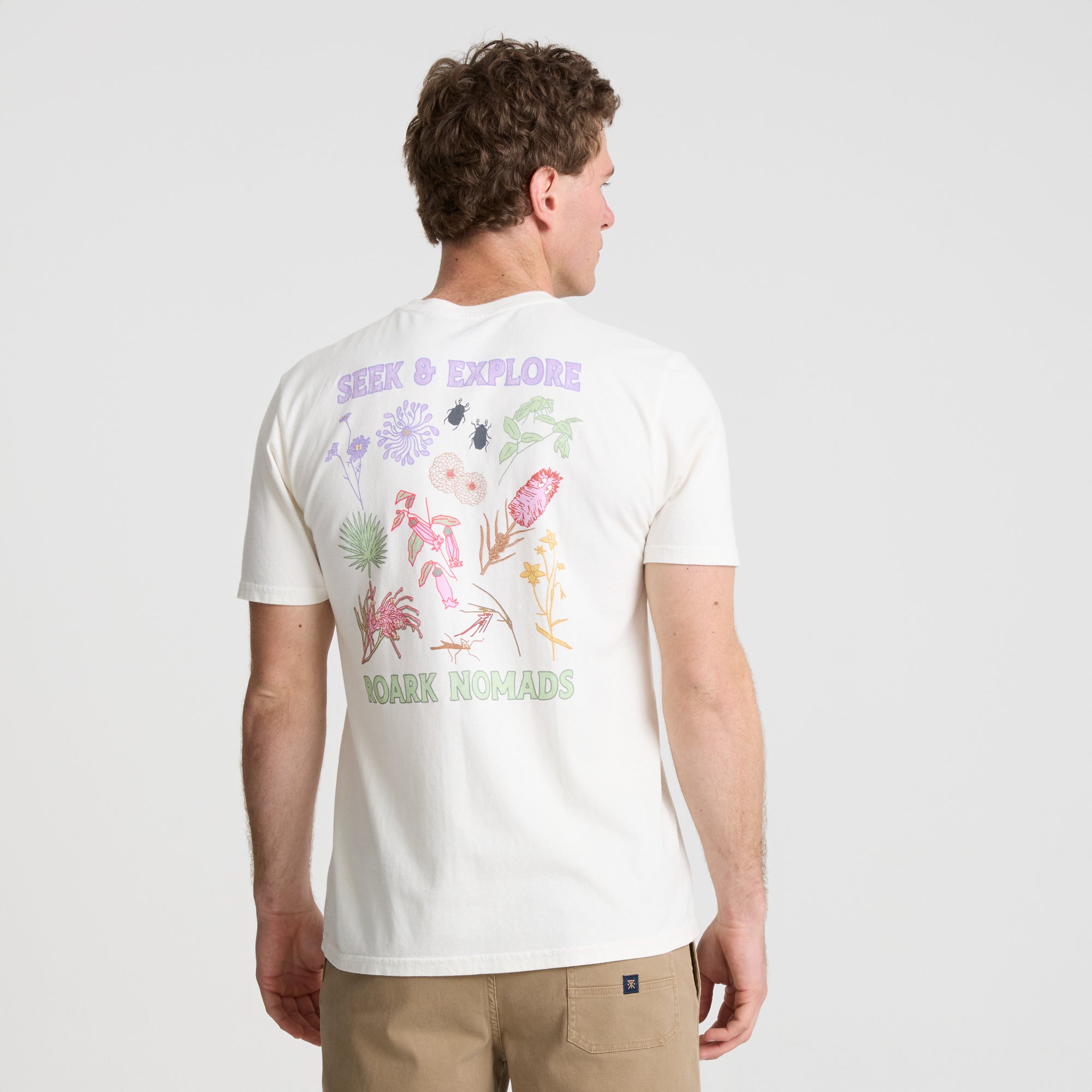 Seek & Explore Premium-T-Shirt - Cremeweiß