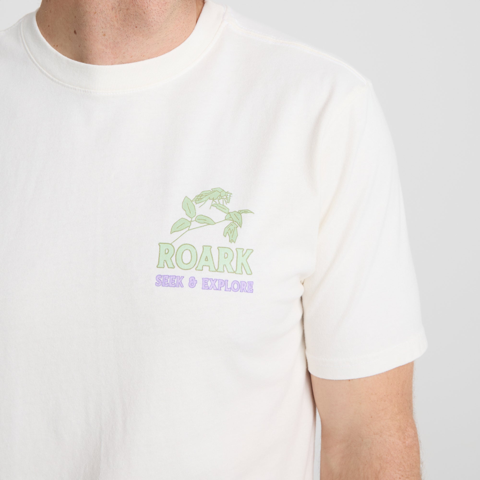 Seek & Explore Premium-T-Shirt - Cremeweiß