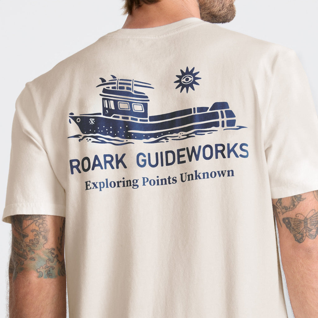 Guideworks Pocket Premium-T-Shirt - Cremeweiß