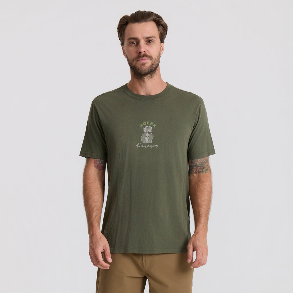 Beats Of Discovery Premium-T-Shirt - Militär