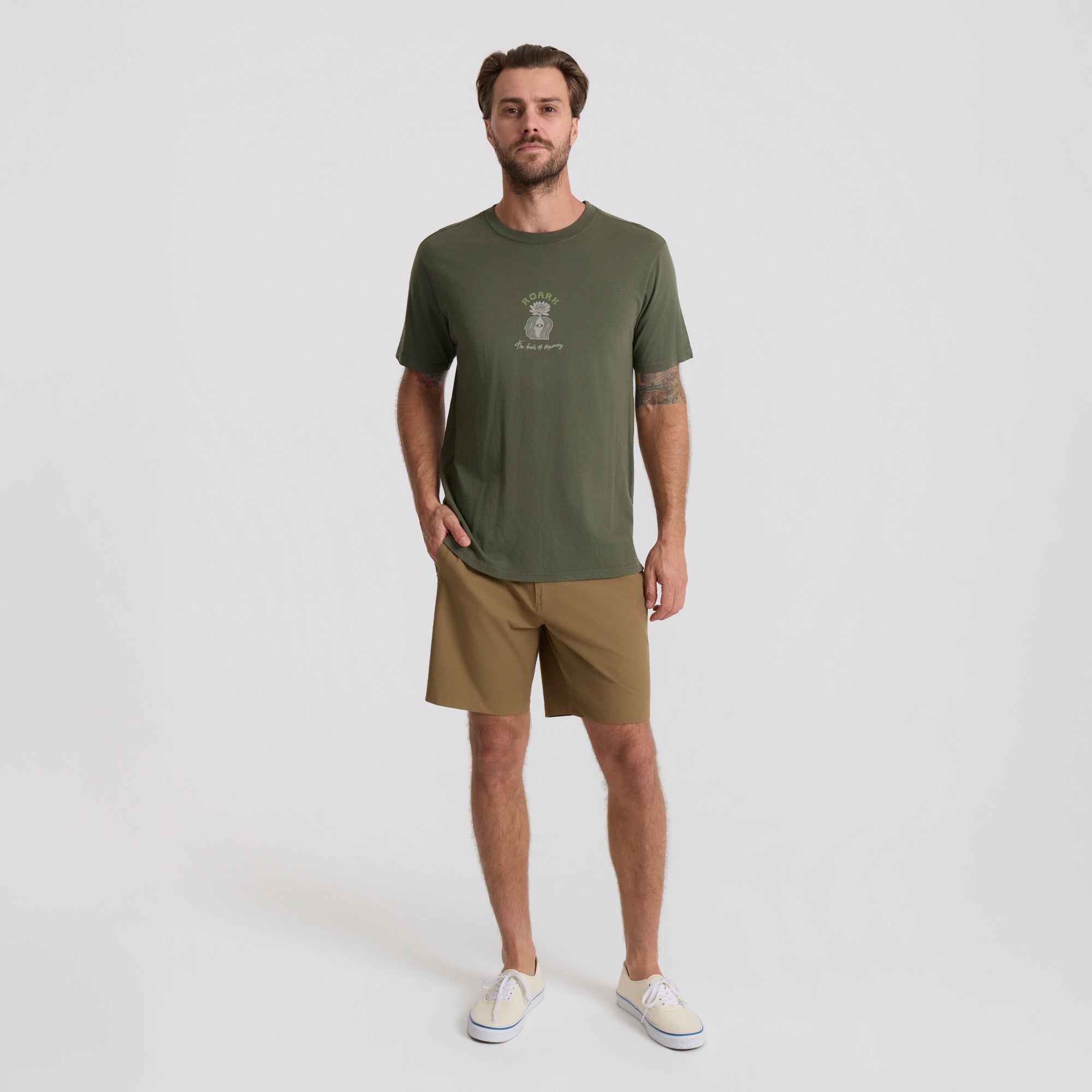 Beats Of Discovery Premium-T-Shirt - Militär