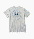 Fear The Sea Tie Dye Premium-T-Shirt - Dusty Blau (Deutsche Ausgabe)