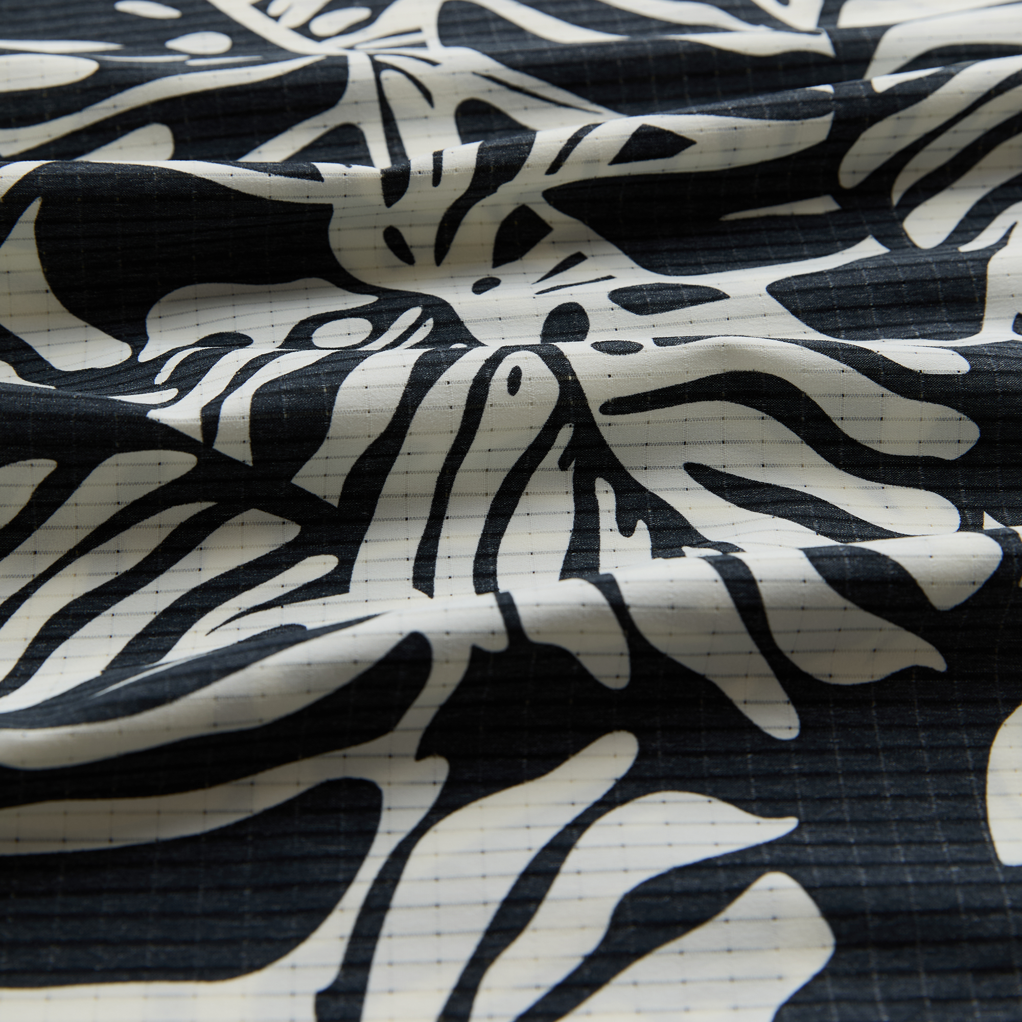Bless Up Atmungsaktives Stretch-Shirt - Schwarz Monstera (Deutsche Ausgabe)