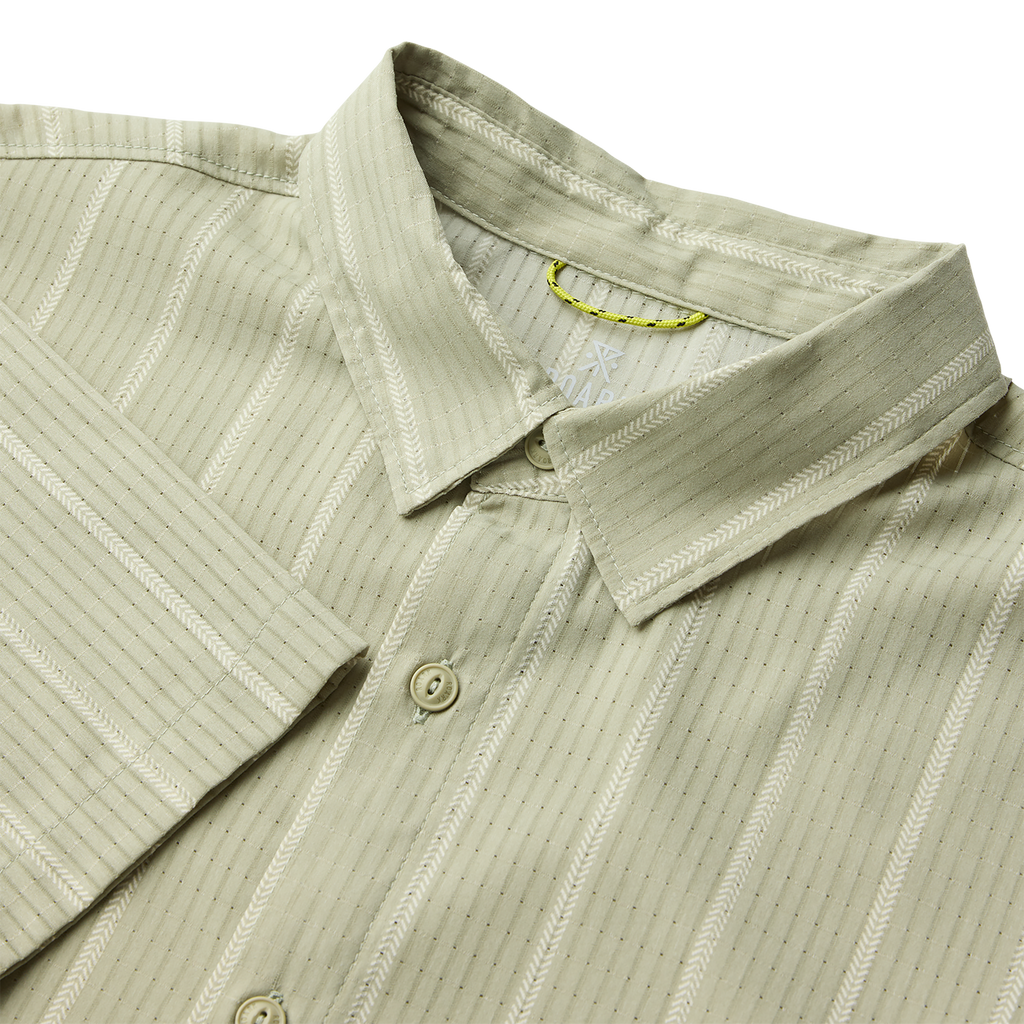 Bless Up Atmungsaktives Stretch-Shirt - Sage Stripe