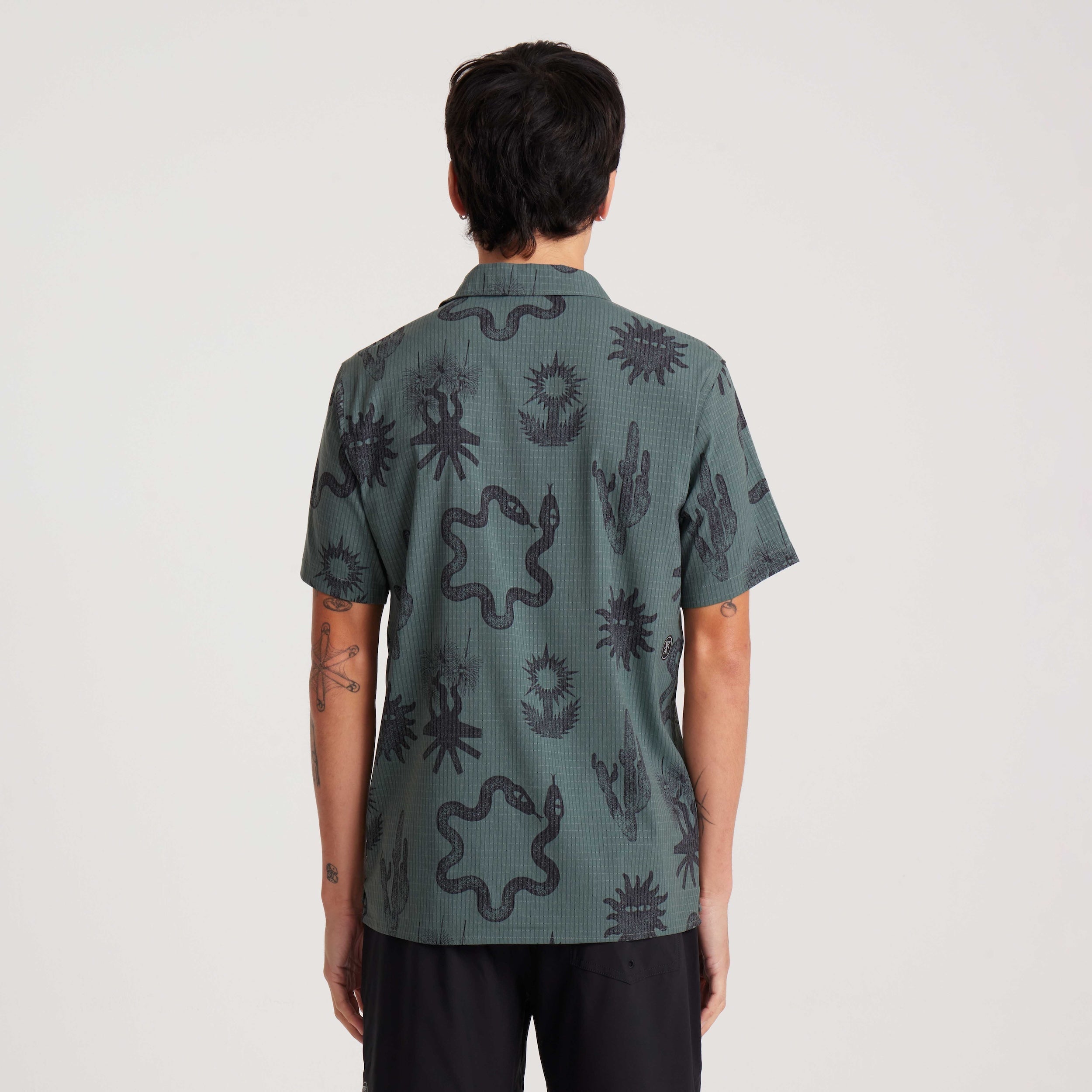 Bless Up Trail Button Up Shirt - Wald