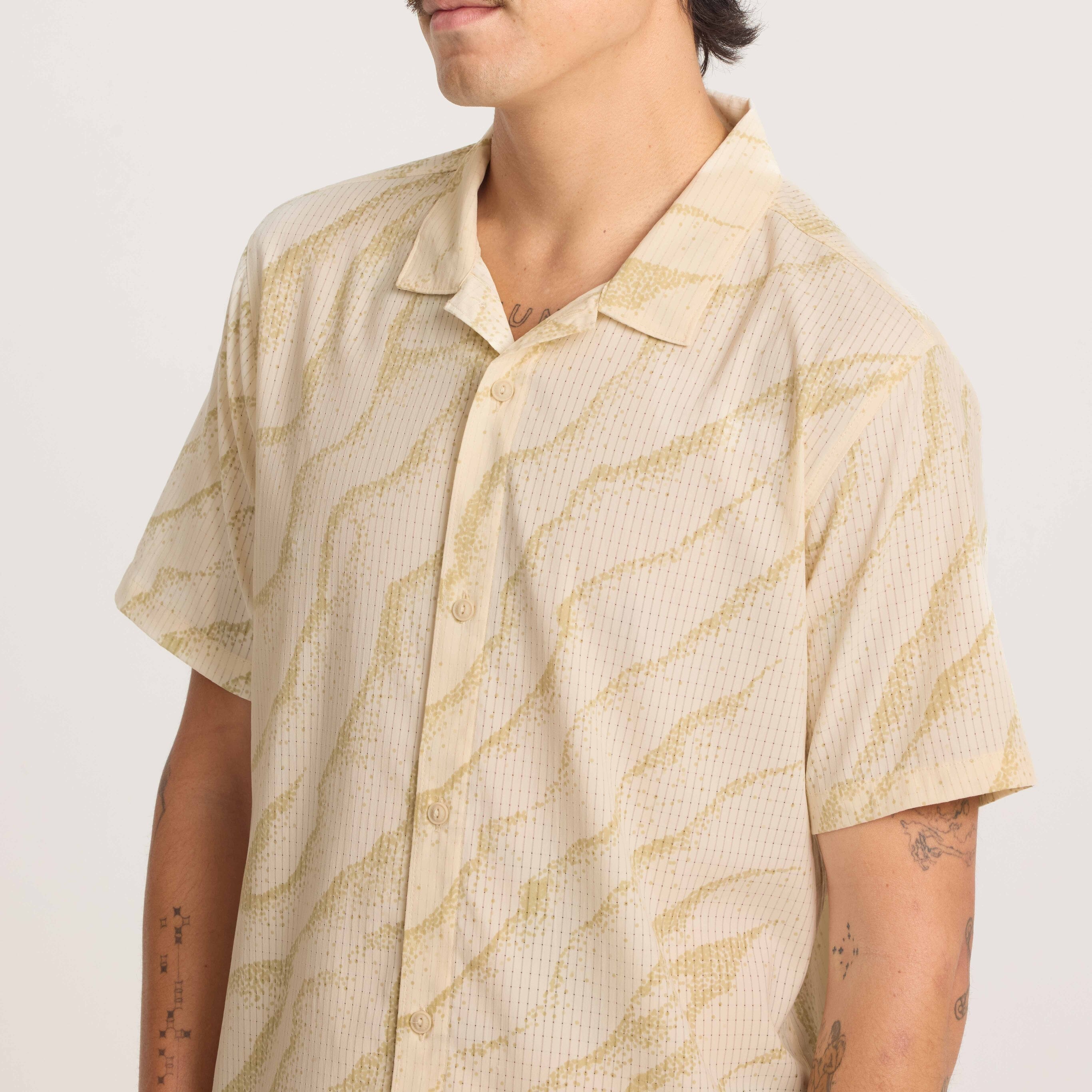 Bless Up Trail Button Up Shirt von Elfenbein