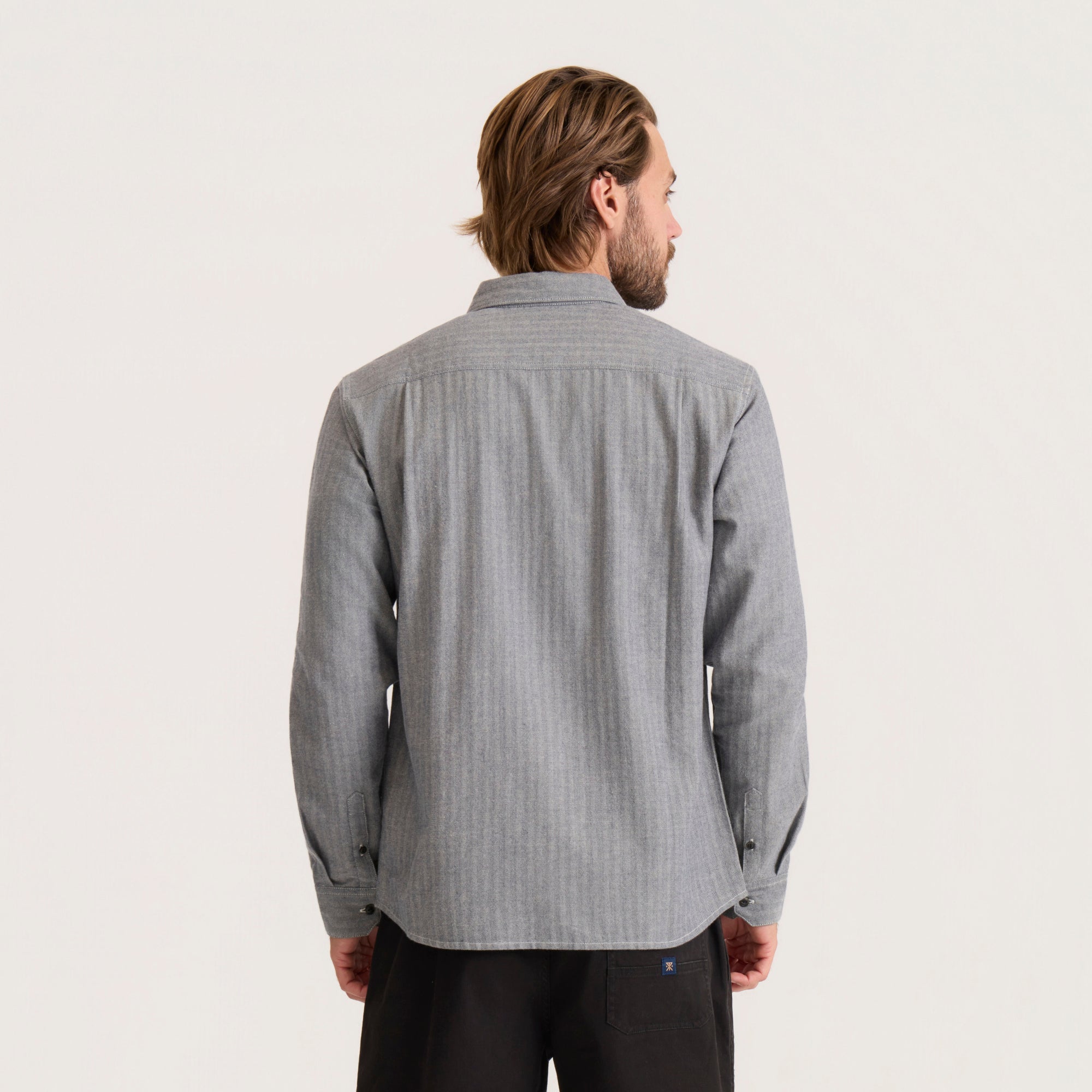 Chambray Button Up Shirt von Scholar - Indigo