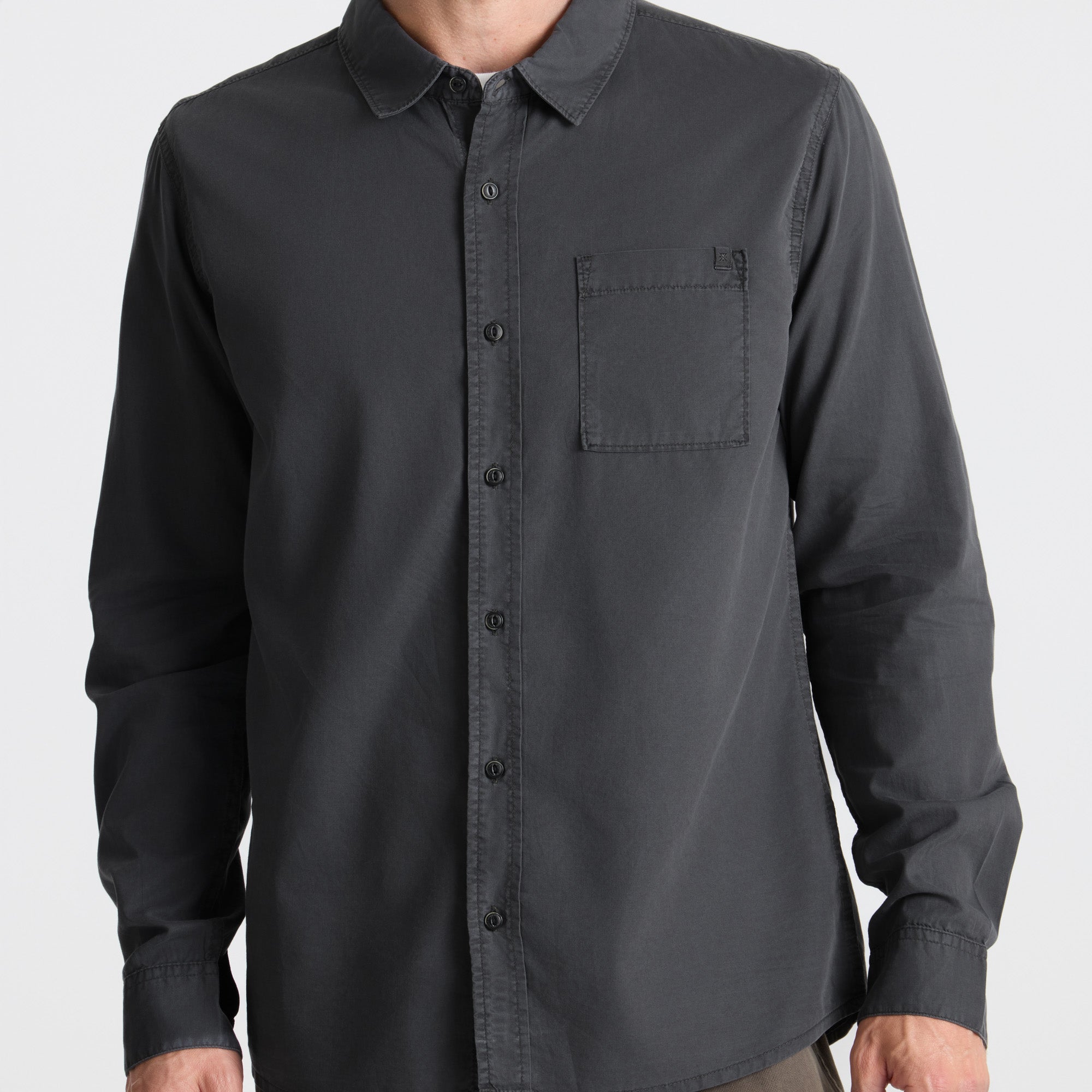 Made To Fade Langarm Button Up Shirt - Gewaschene Kohle