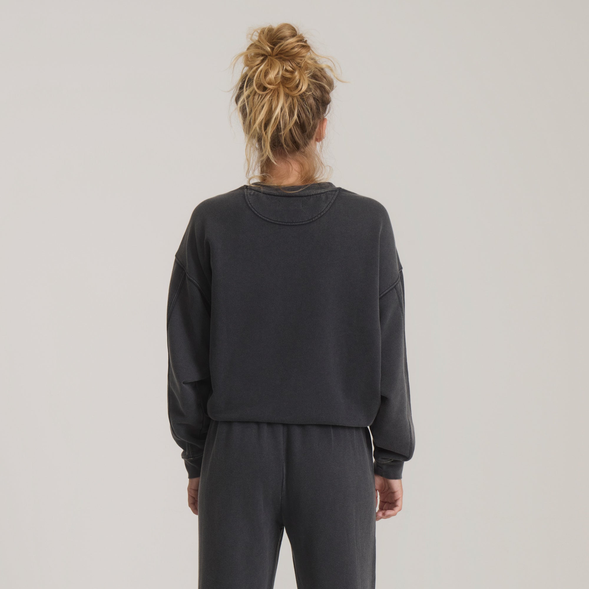 Made To Fade Fleece - Vintage Schwarz (Deutsche Ausgabe)